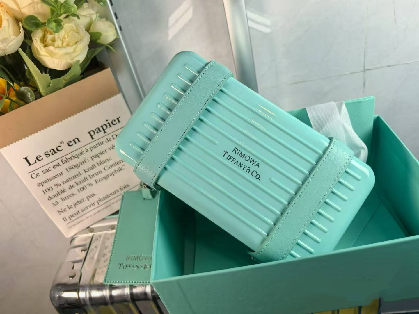 RIMOWA Zmova Tiffany. We’ll take the jewelry box. Dimensions: 20*11*6 cm - 图片 7