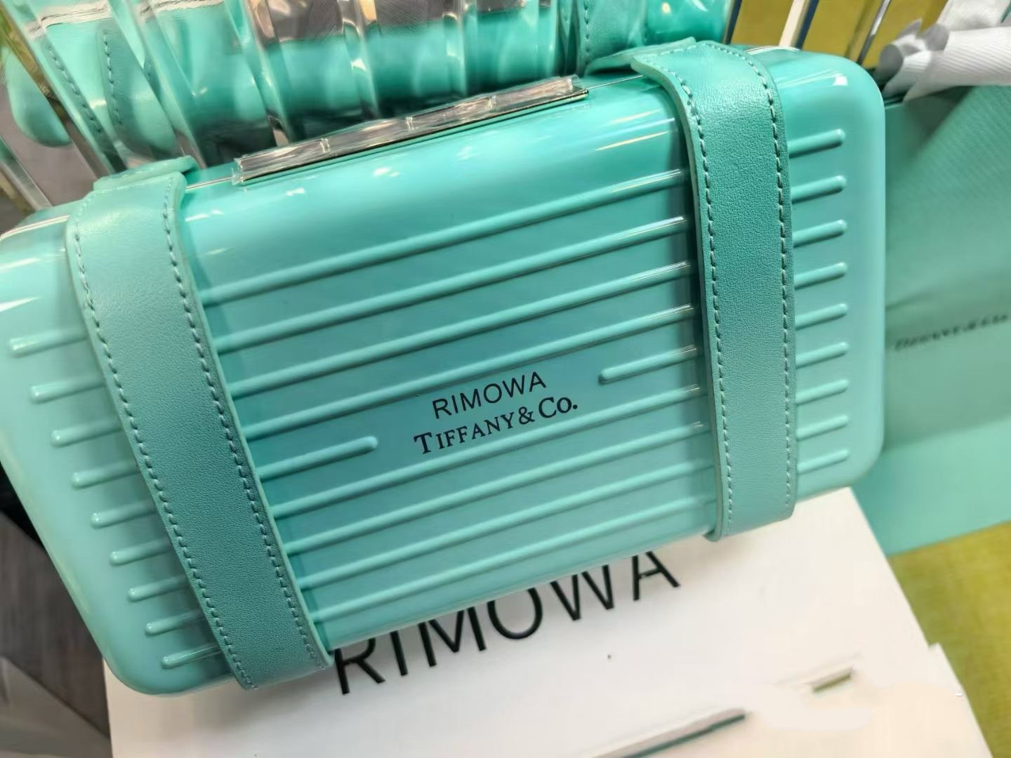 RIMOWA Zmova Tiffany. We’ll take the jewelry box. Dimensions: 20*11*6 cm - 图片 4