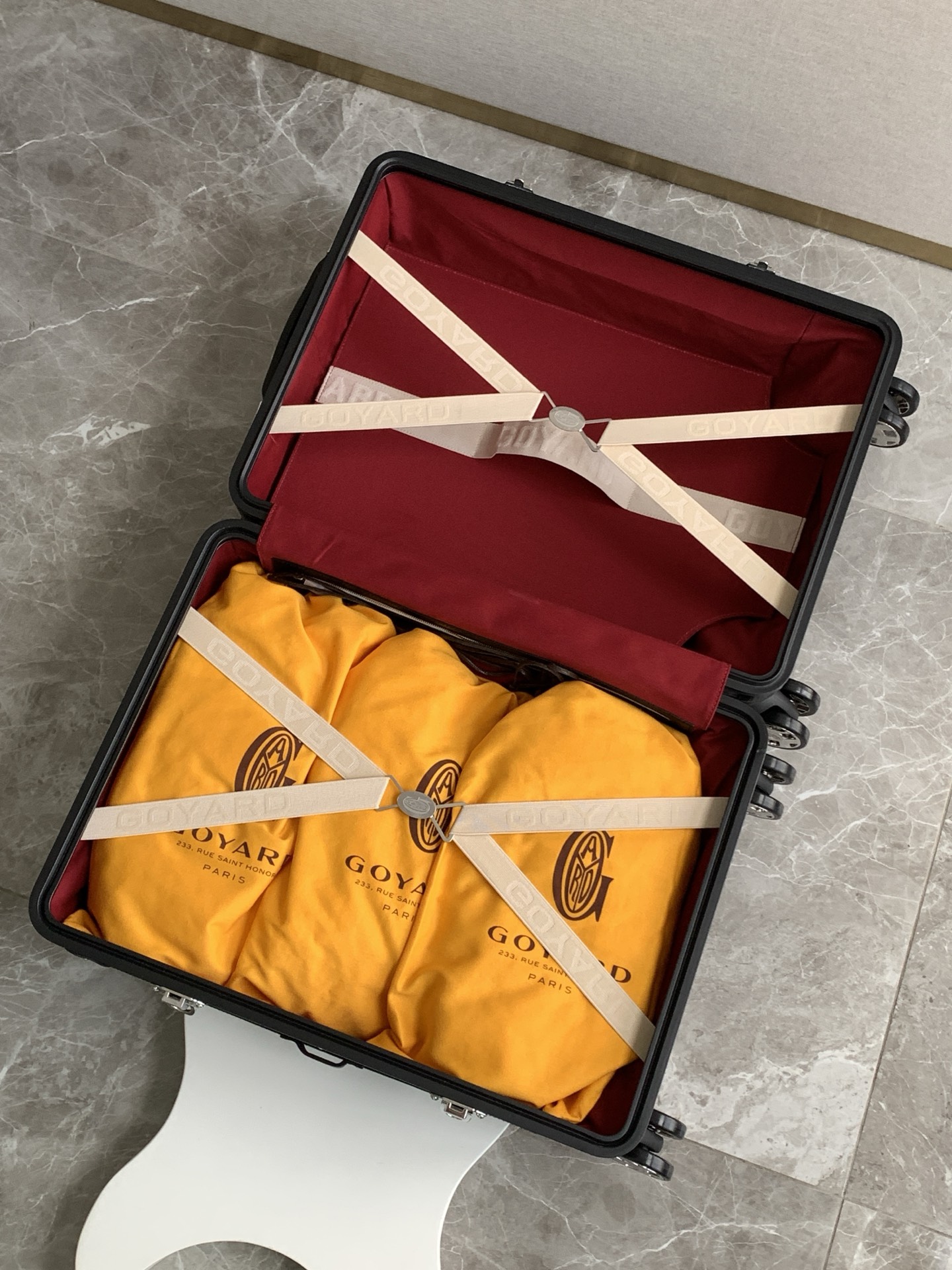 Luxury French Brand Goyard: Handmade Classic Bags Since 1853, Royal and Presidential Favorites - 图片 9