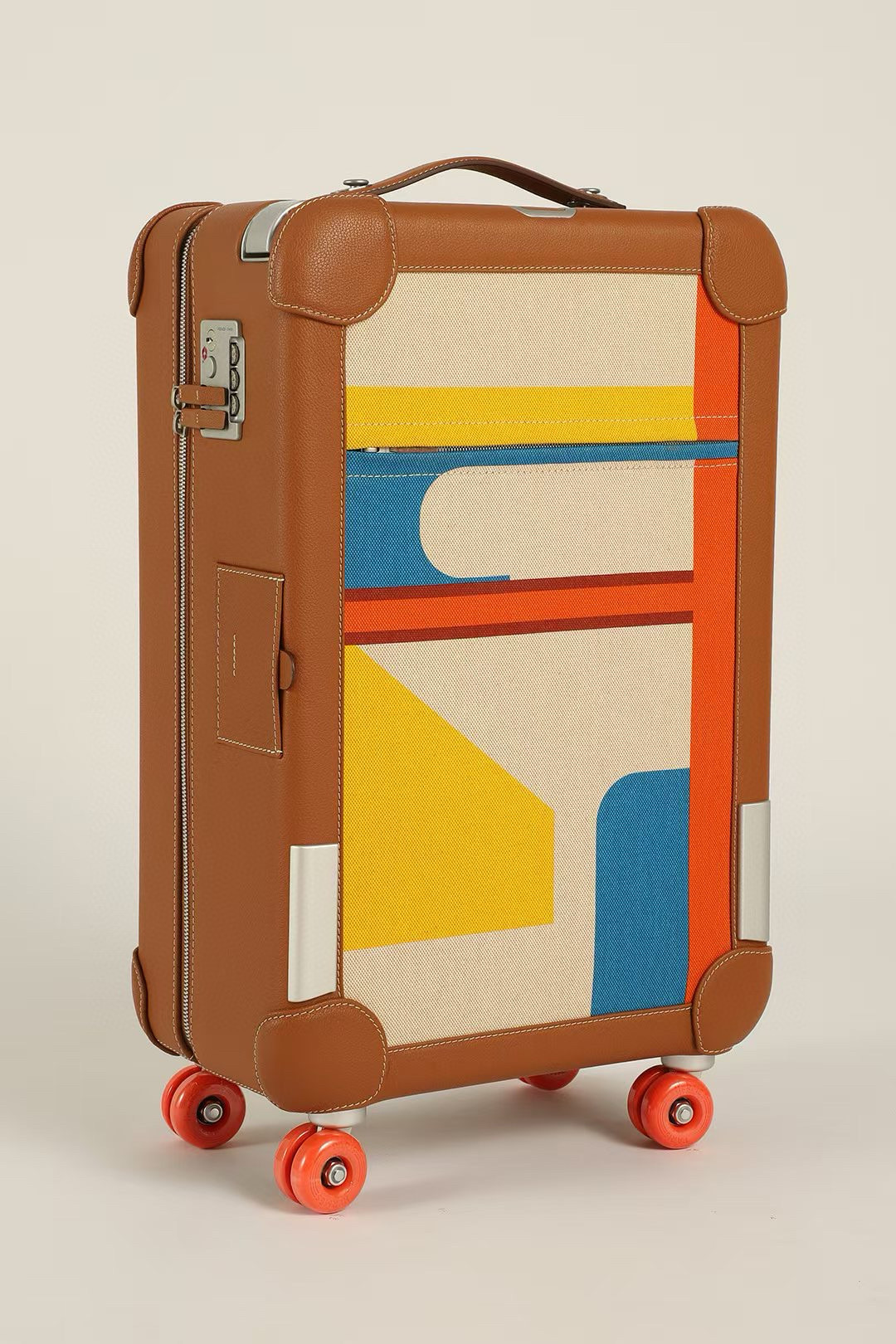 R.M.S. Elmar S. Travel Van with Pull Box and Boarding Box, $150,000. - 图片 3