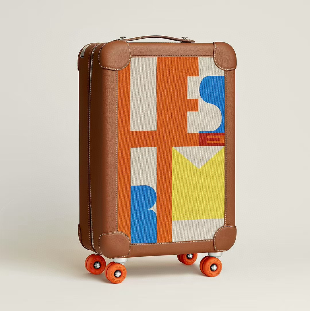 R.M.S. Elmar S. Travel Van with Pull Box and Boarding Box, $150,000. - 图片 8