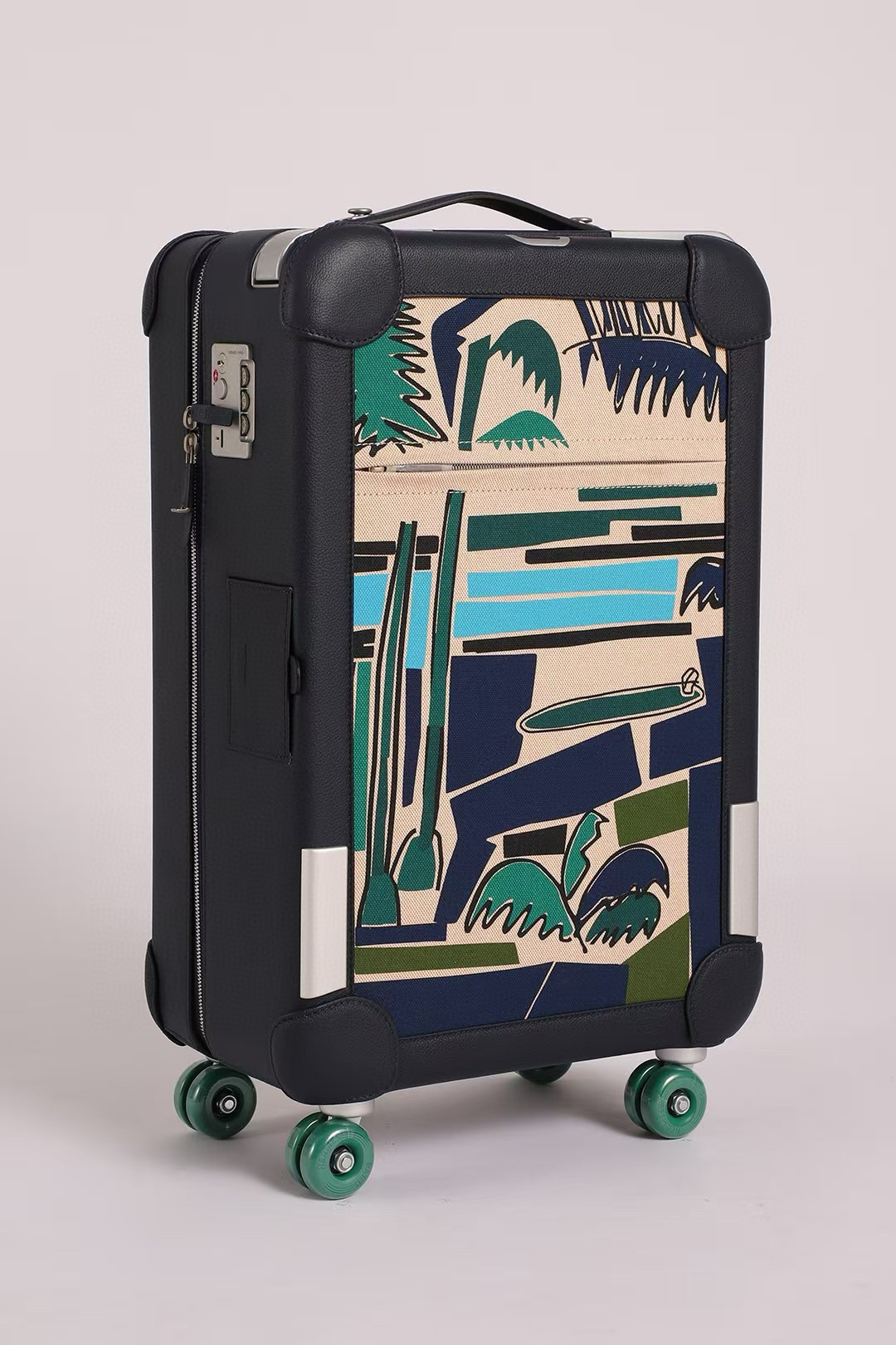 R.M.S. Elmar S. Travel Van: Compact, Stylish, and Functional Luggage Solution