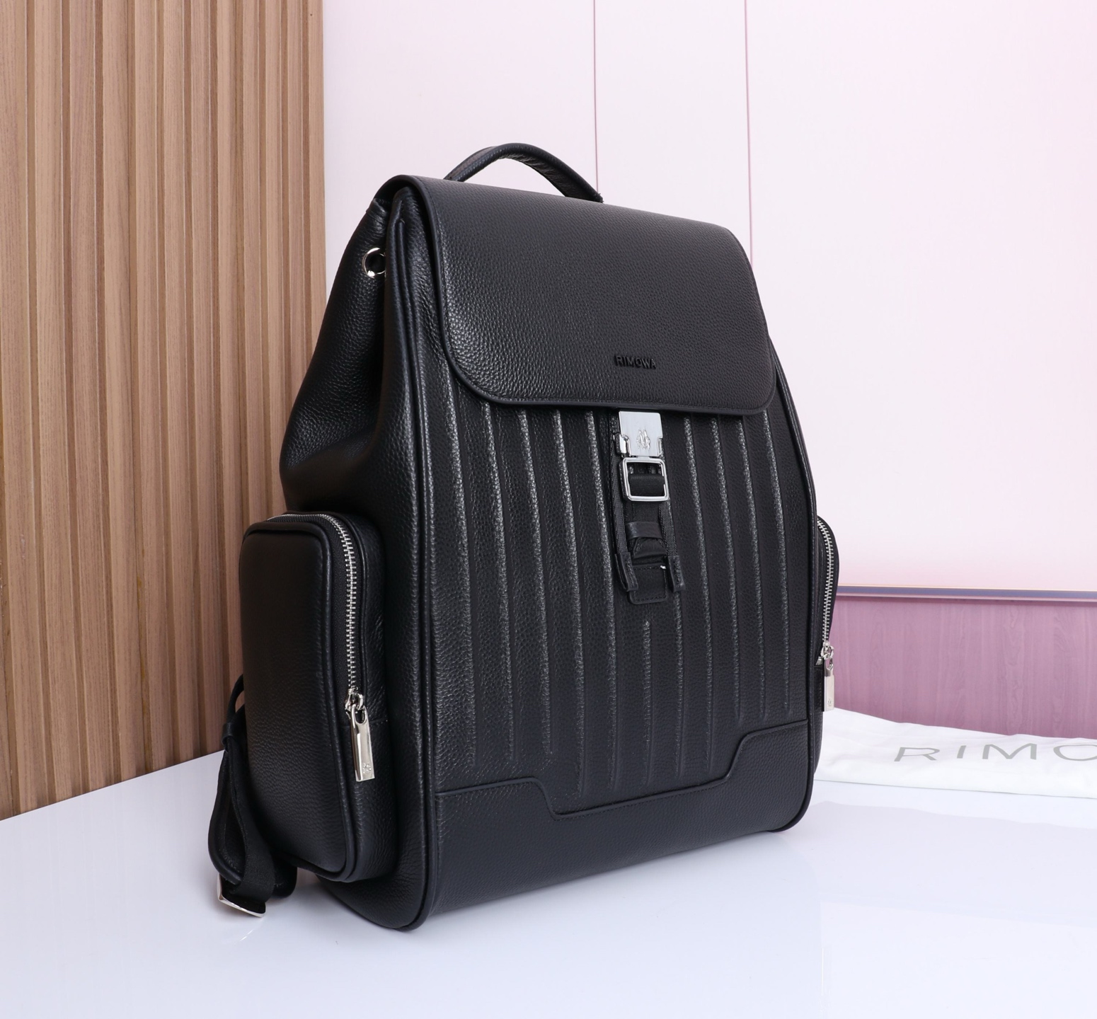 Rimowa Black leather everyday