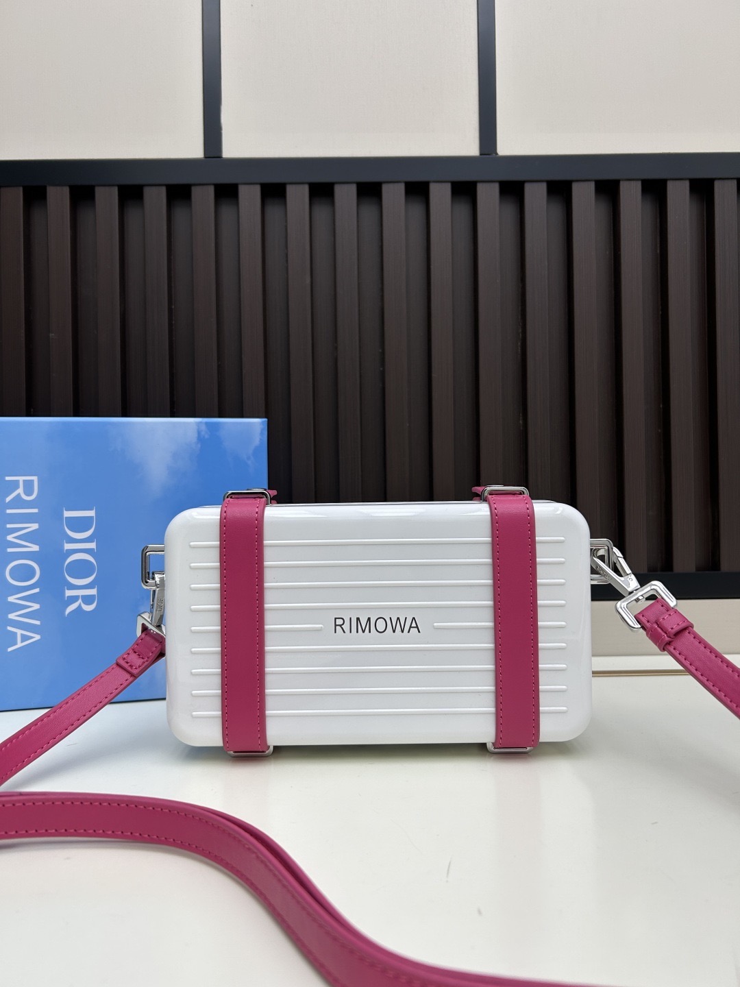 Dior messenger White Pink crossbody