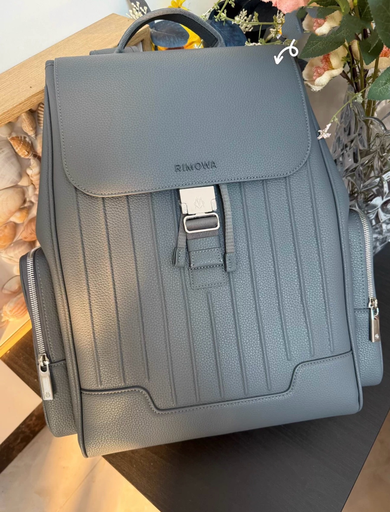 Rimowa Grey everyday