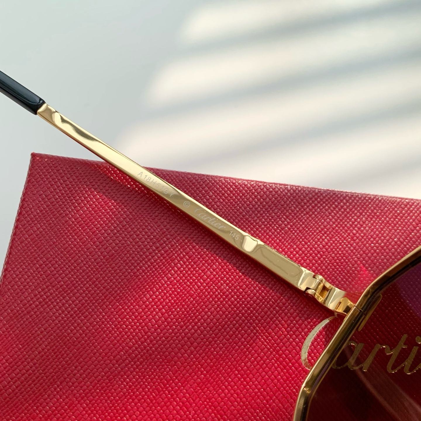 Cartier/卡地亚-型号：CT0462S · 金棕色  （蔡司镜片） 【高端产品系列】