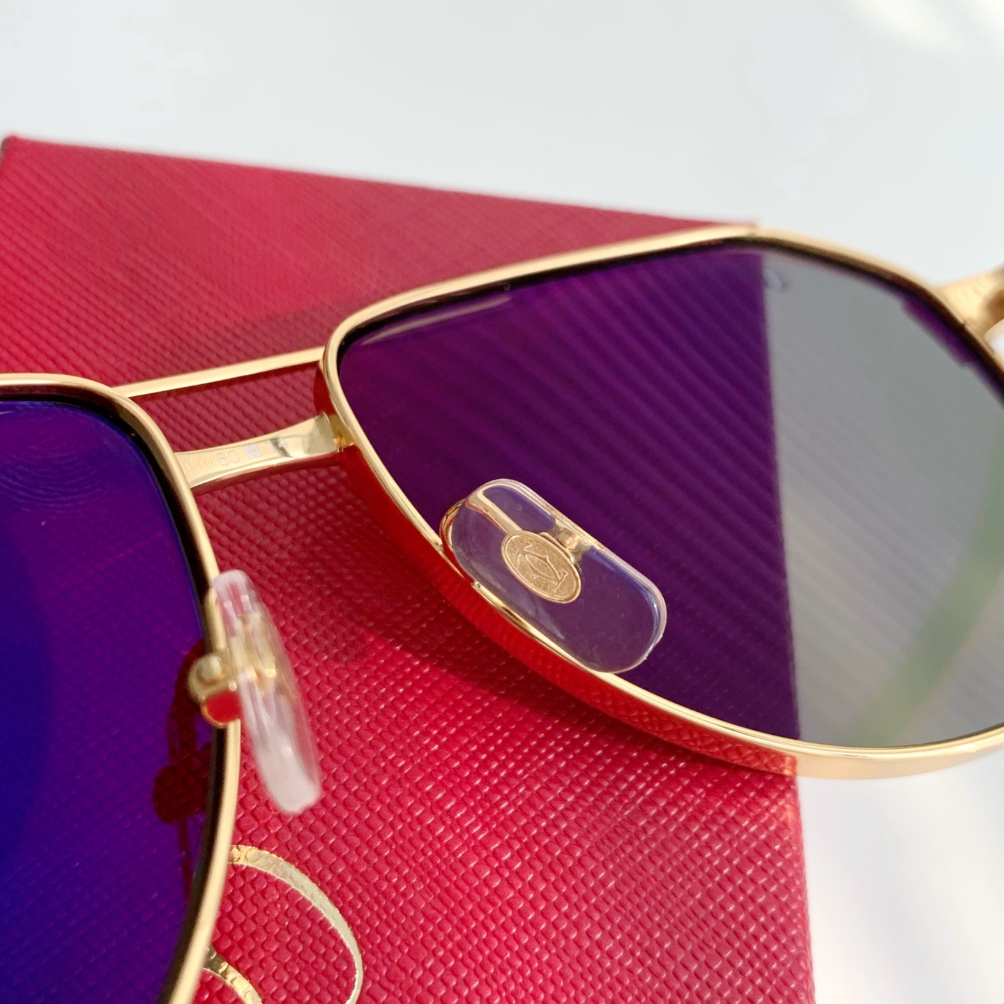 Cartier/卡地亚-型号：CT0461S · 墨绿色  （蔡司镜片） 【高端产品系列】