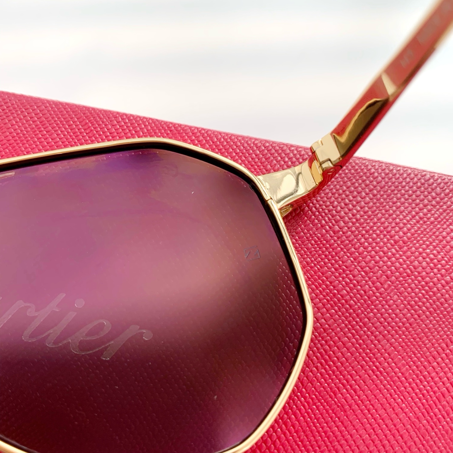 Cartier/卡地亚-型号：CT0461S · 黑灰色  （蔡司镜片） 【高端产品系列】