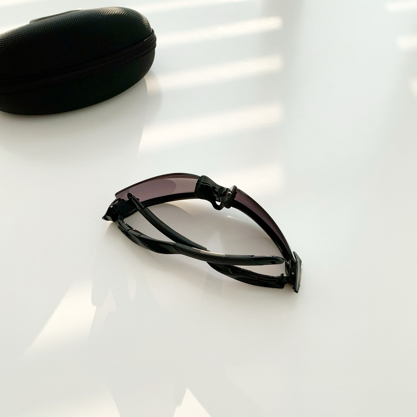 Oakley 欧克利运动眼镜 OO9206系列   （黑灰色）