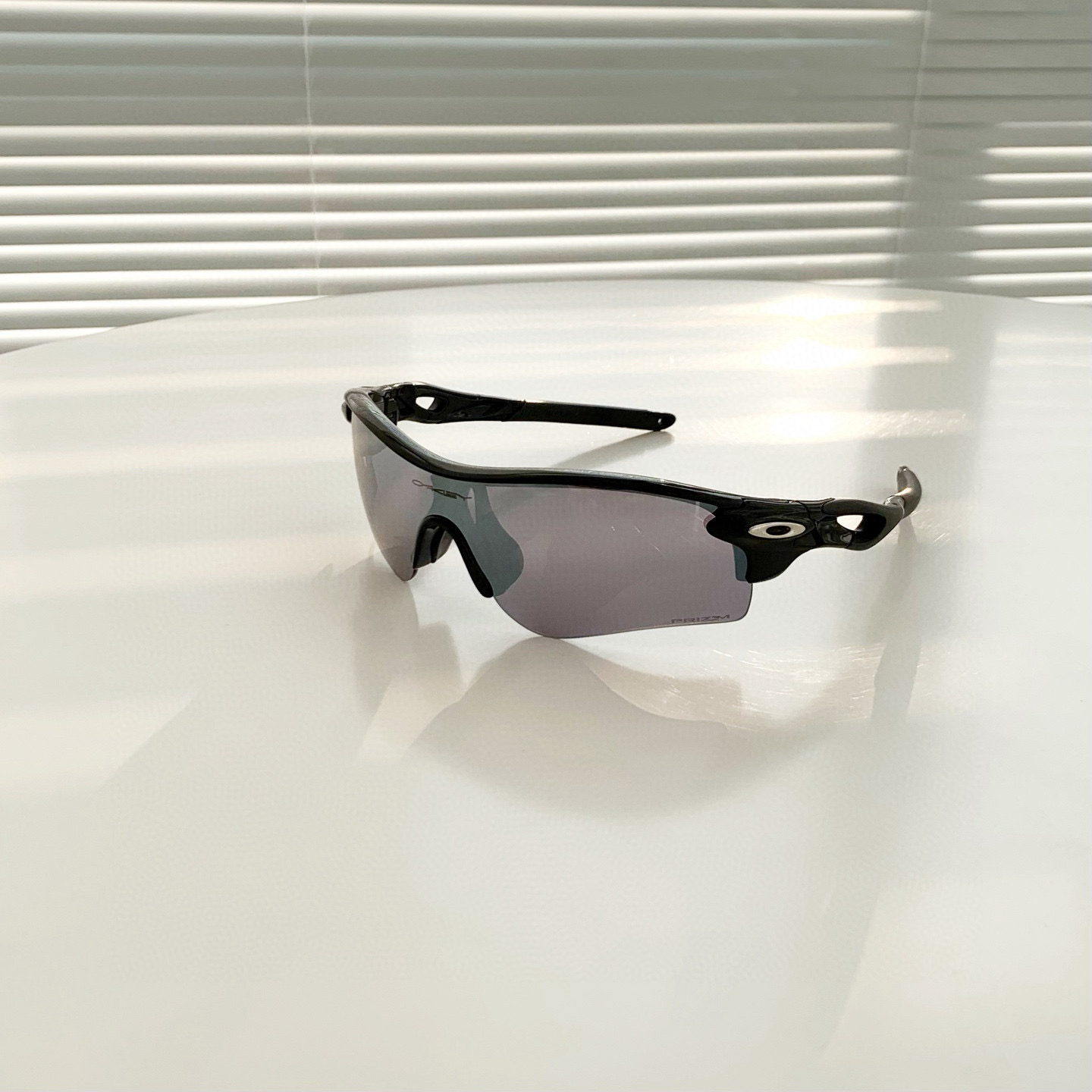 Oakley 欧克利运动眼镜 OO9206系列   （黑灰色）