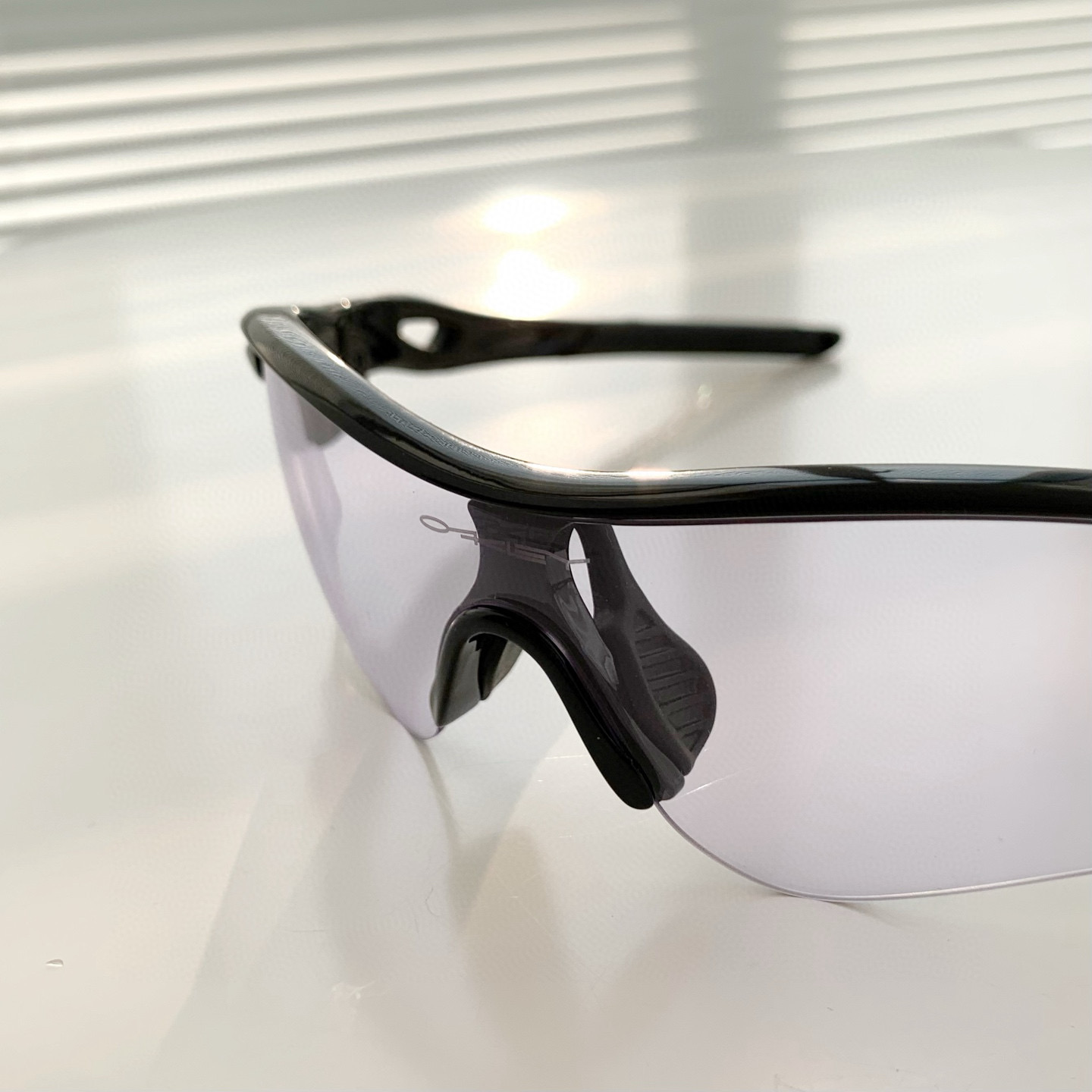 Oakley 欧克利运动眼镜 OO9206系列   （浅灰色）