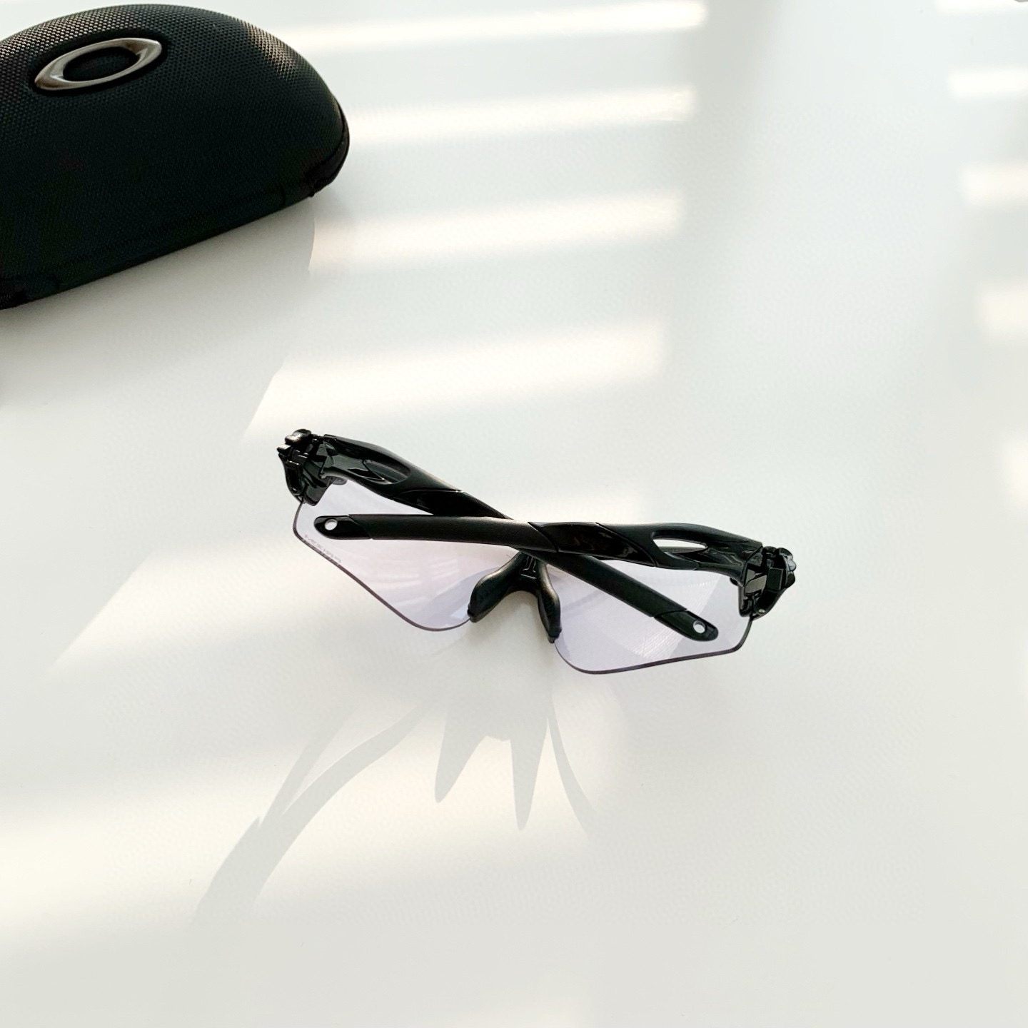 Oakley 欧克利运动眼镜 OO9206系列   （浅灰色）