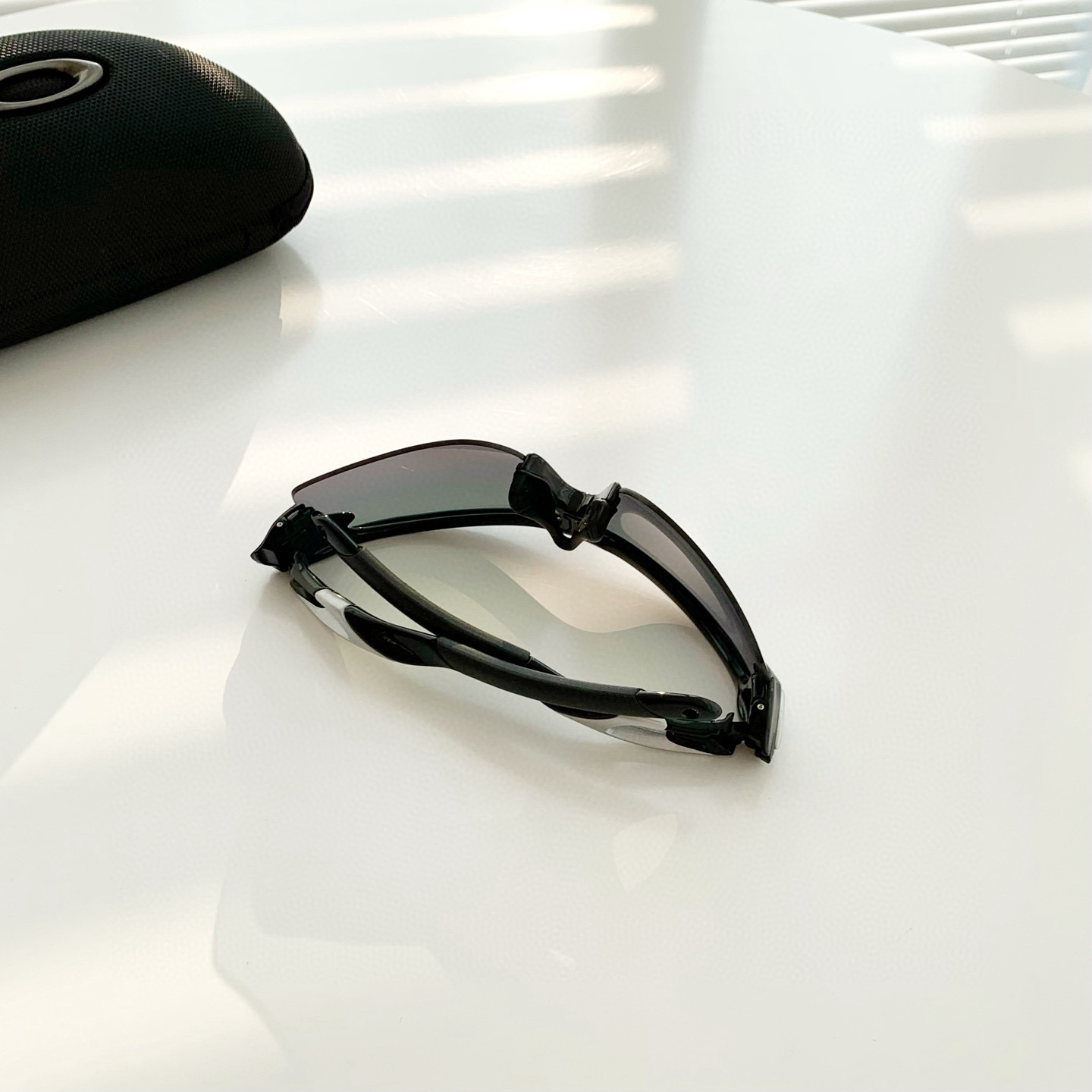 Oakley 欧克利运动眼镜 OO9206系列   （黑紫色）