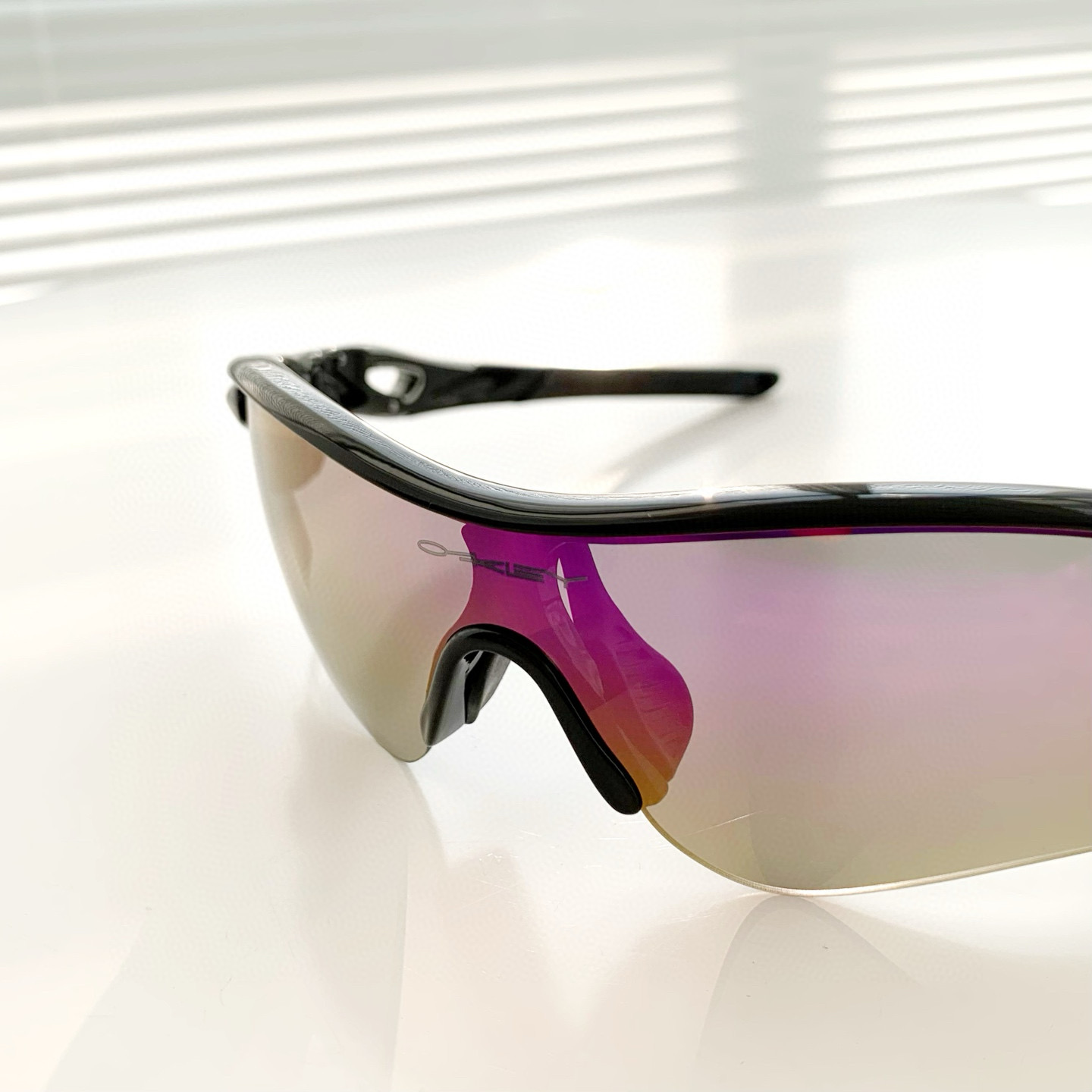 Oakley 欧克利运动眼镜 OO9206系列   （黑紫色）