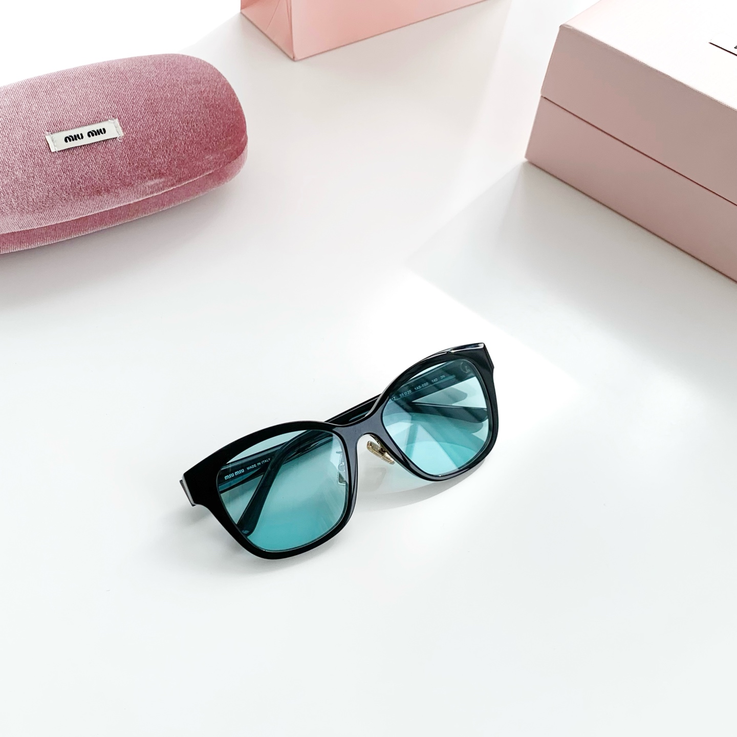 MIUMIU-型号：SMU01Z·（黑蓝色）