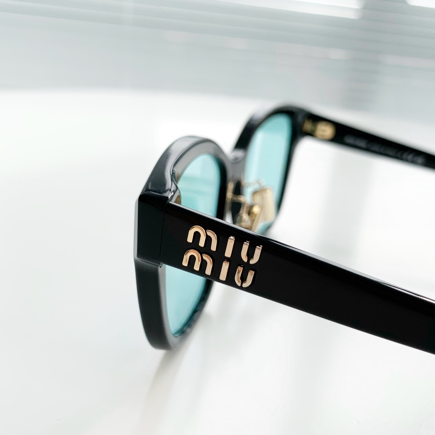 MIUMIU-型号：SMU01Z·（黑蓝色）