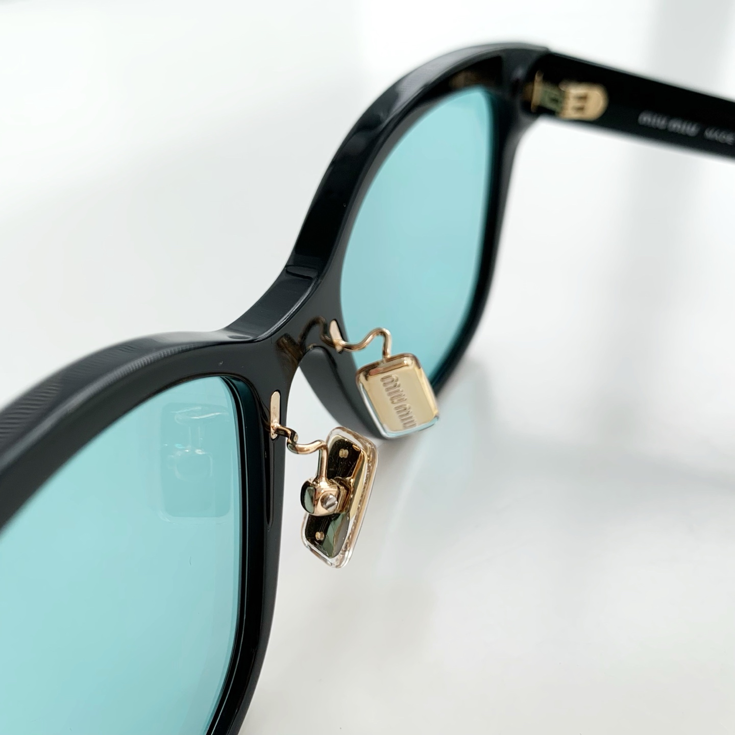 MIUMIU-型号：SMU01Z·（黑蓝色）