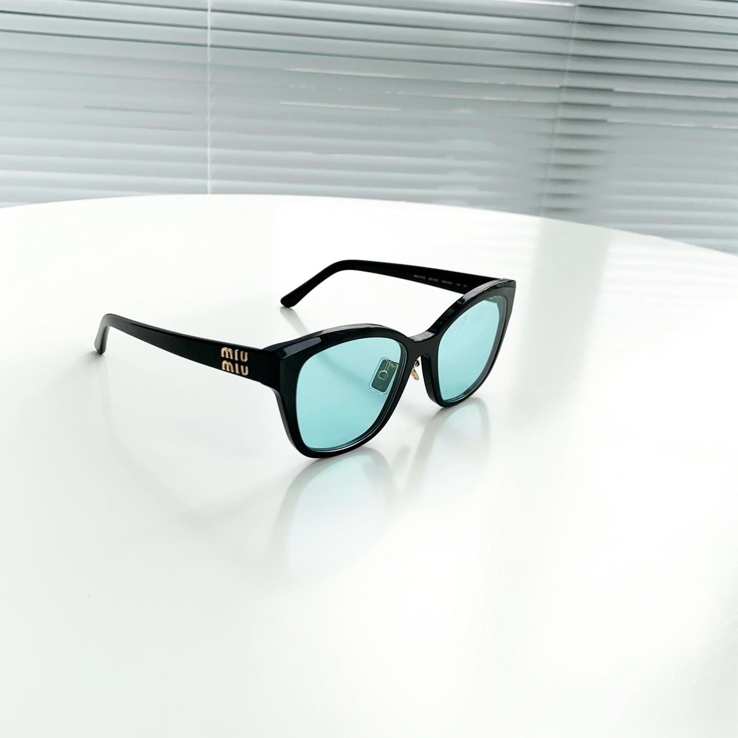 MIUMIU-型号：SMU01Z·（黑蓝色）