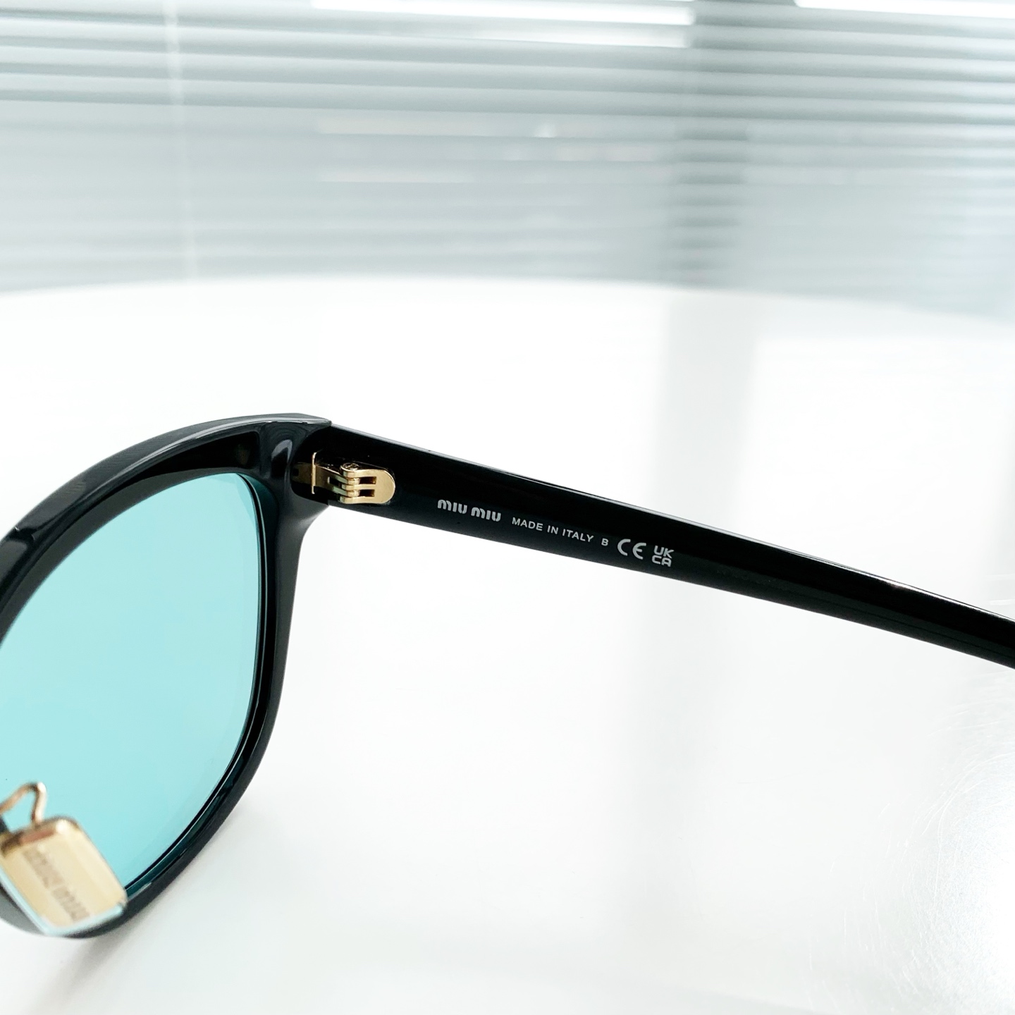 MIUMIU-型号：SMU01Z·（黑蓝色）