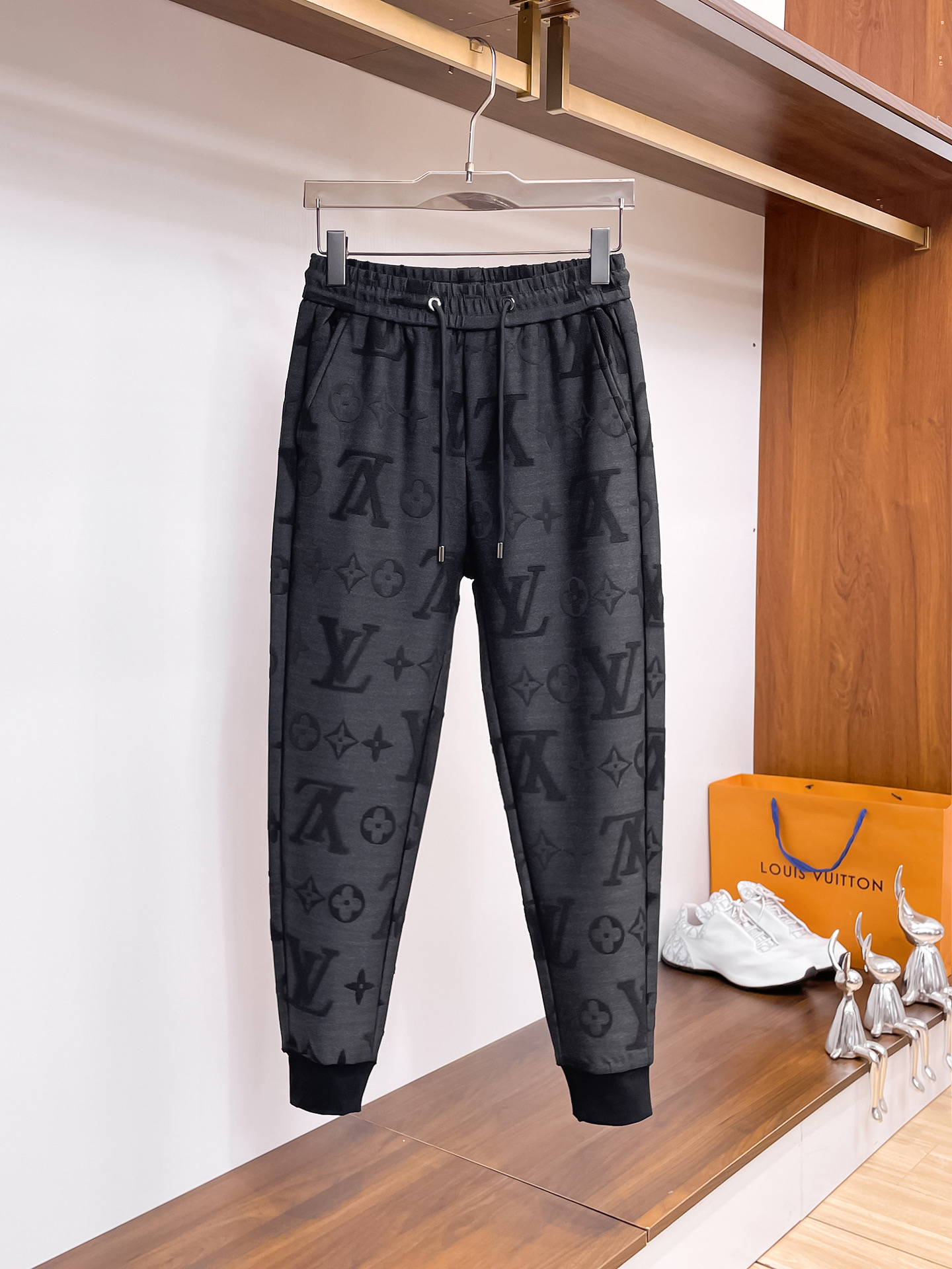 NO:513406,1V 25-year new autumn and winter casual pants, size 28-36, alexander wang198609091V 25年新款秋冬休闲裤 码数28-36,,alexander wang,Men's clothing