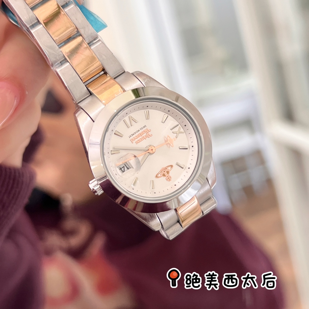 Luxurious Vivienne Westwood Queen’s Wristwatch with Roman Sculptural Saturn Markings - 图片 8