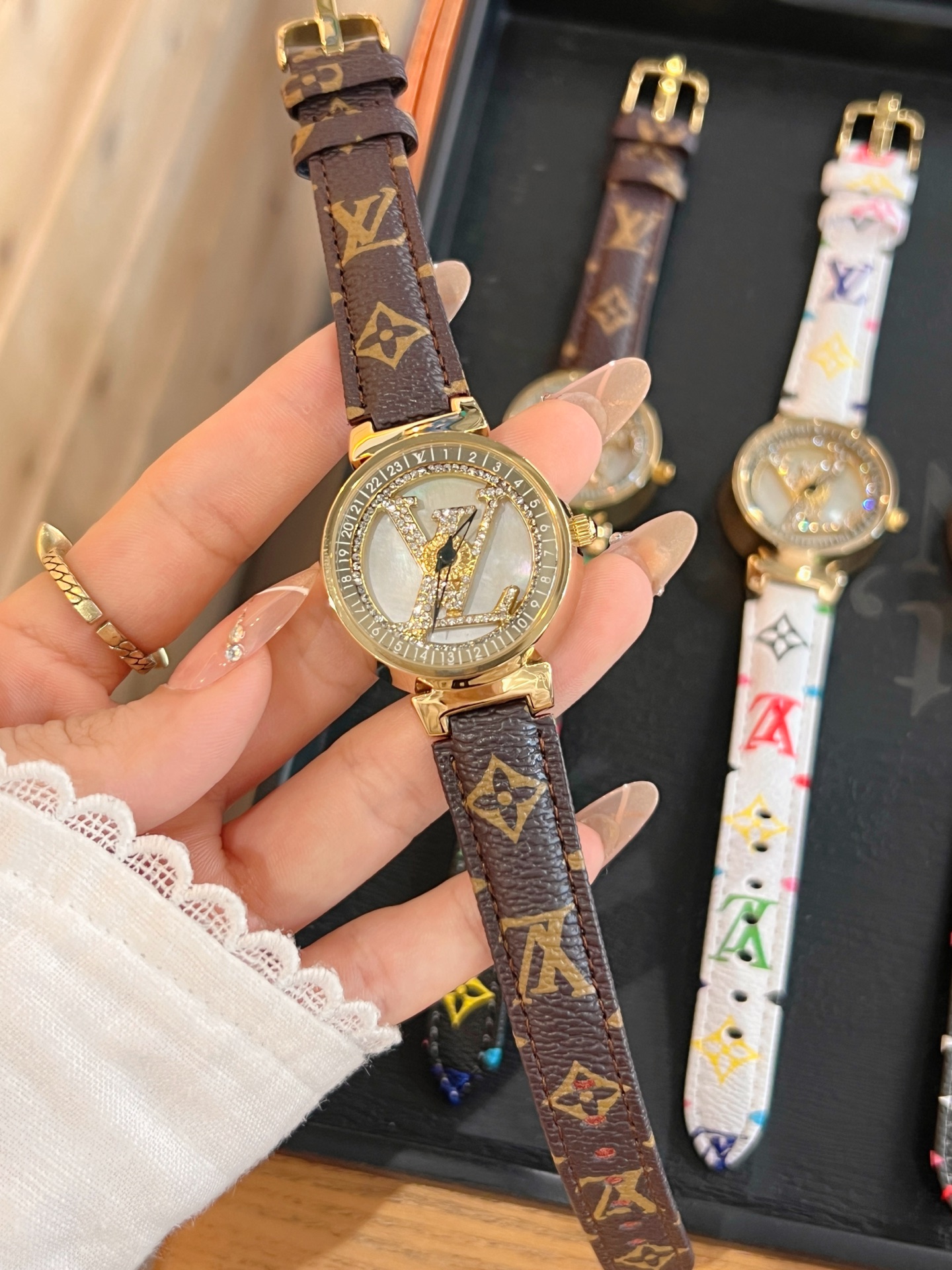 💰75
🔜升级版❤时来运转Lv 格调女表💕💕 利