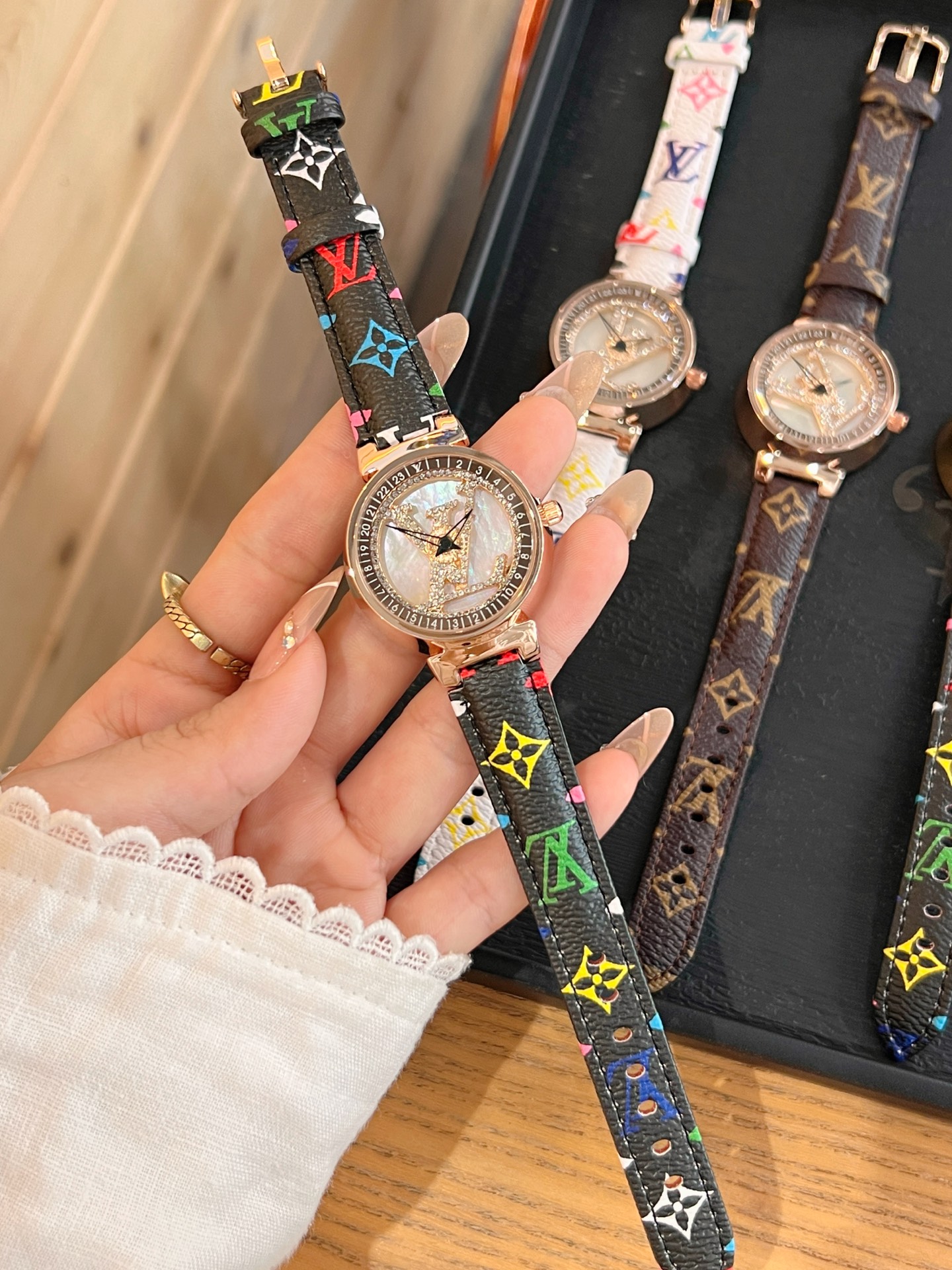 💰75
🔜升级版❤时来运转Lv 格调女表💕💕 利