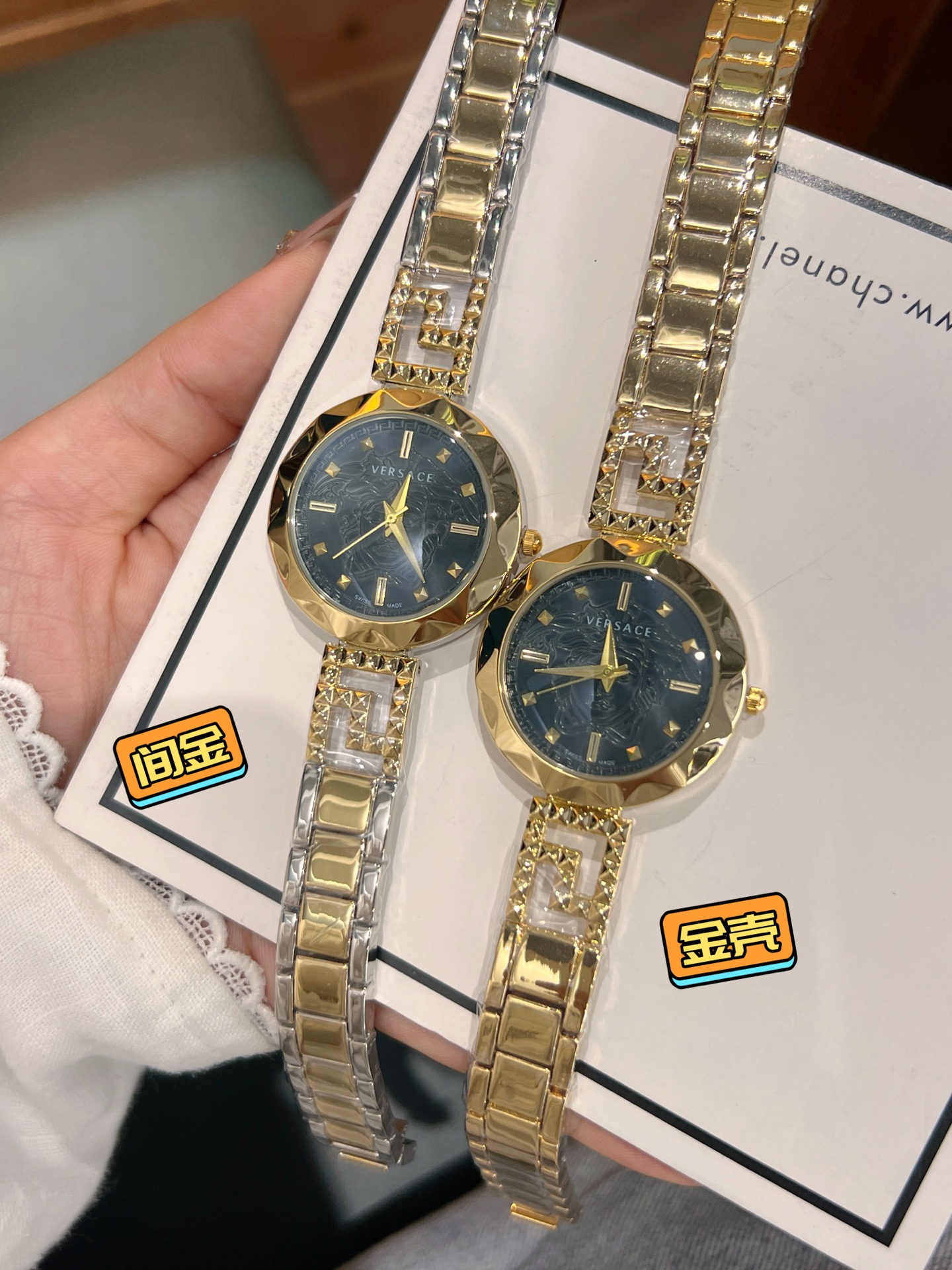 💰45 范思哲 🦁搭配品牌标志性的美杜莎、图案作为主