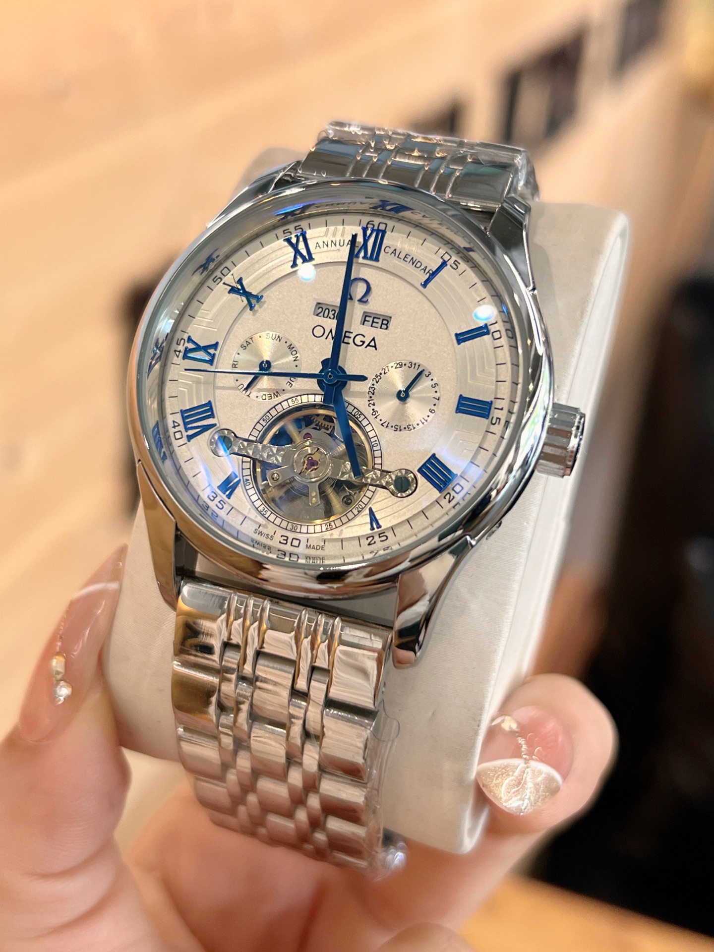 💰180
欧米加-OMEGA 九飞轮全自动机械腕表 蕴