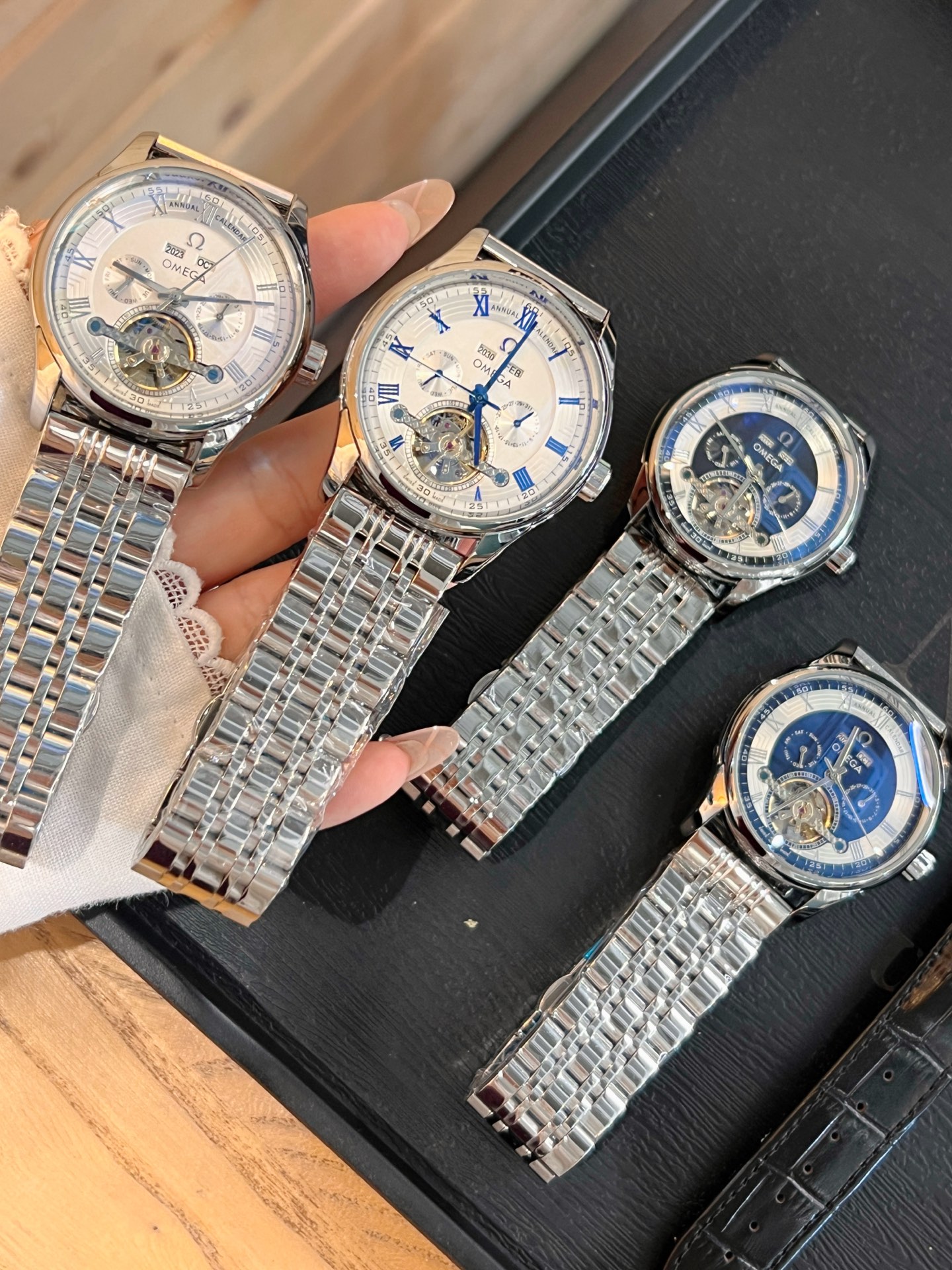 💰180
欧米加-OMEGA 九飞轮全自动机械腕表 蕴