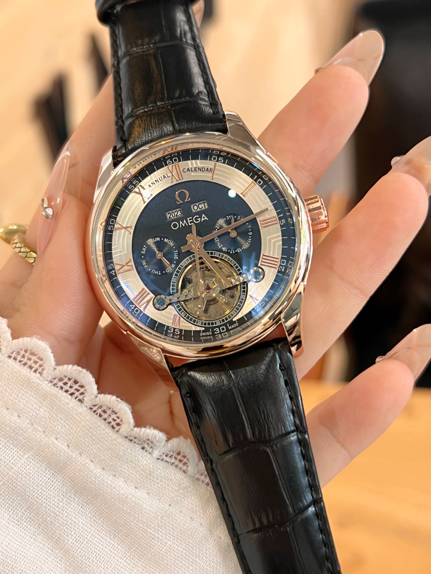 💰175
欧米加-OMEGA 九飞轮全自动机械腕表 蕴