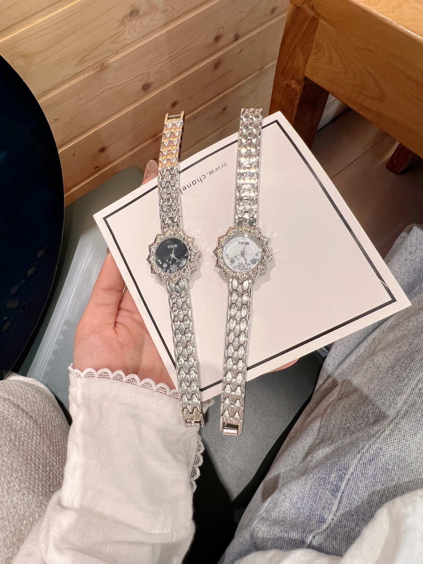 💰50
迪奥 时尚最新款✨🎀简约时尚时装表💍精美名