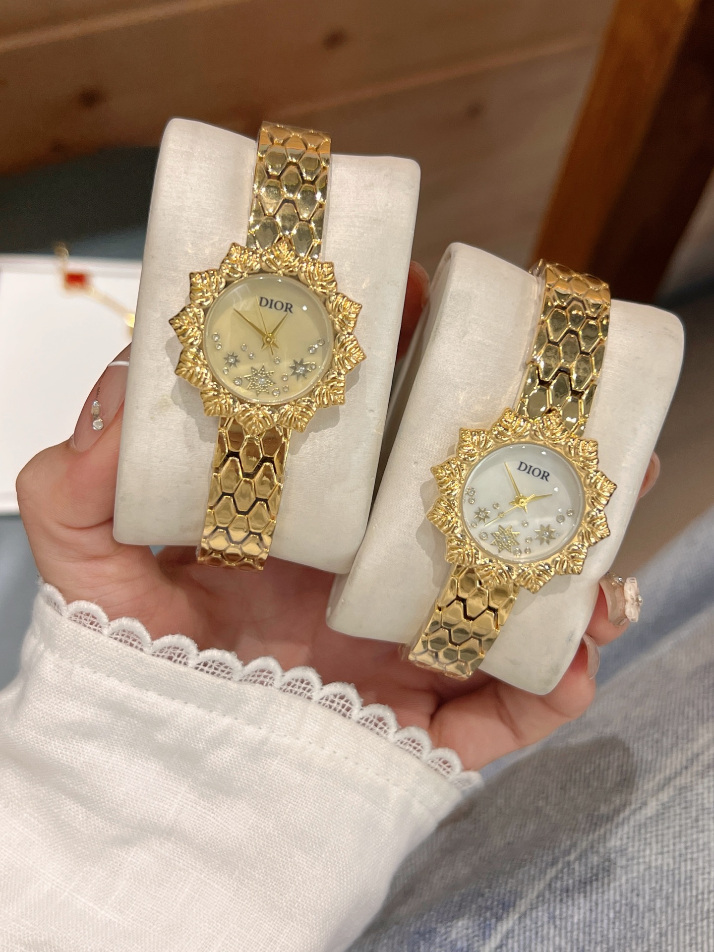 💰50
迪奥 时尚最新款✨🎀简约时尚时装表💍精美名