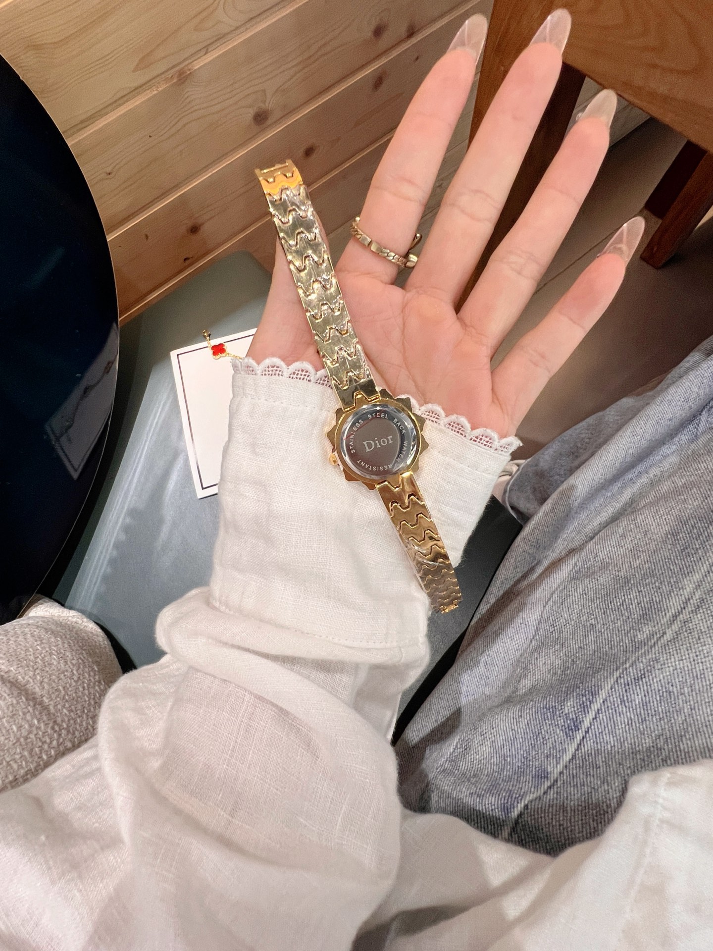 💰50
迪奥 时尚最新款✨🎀简约时尚时装表💍精美名