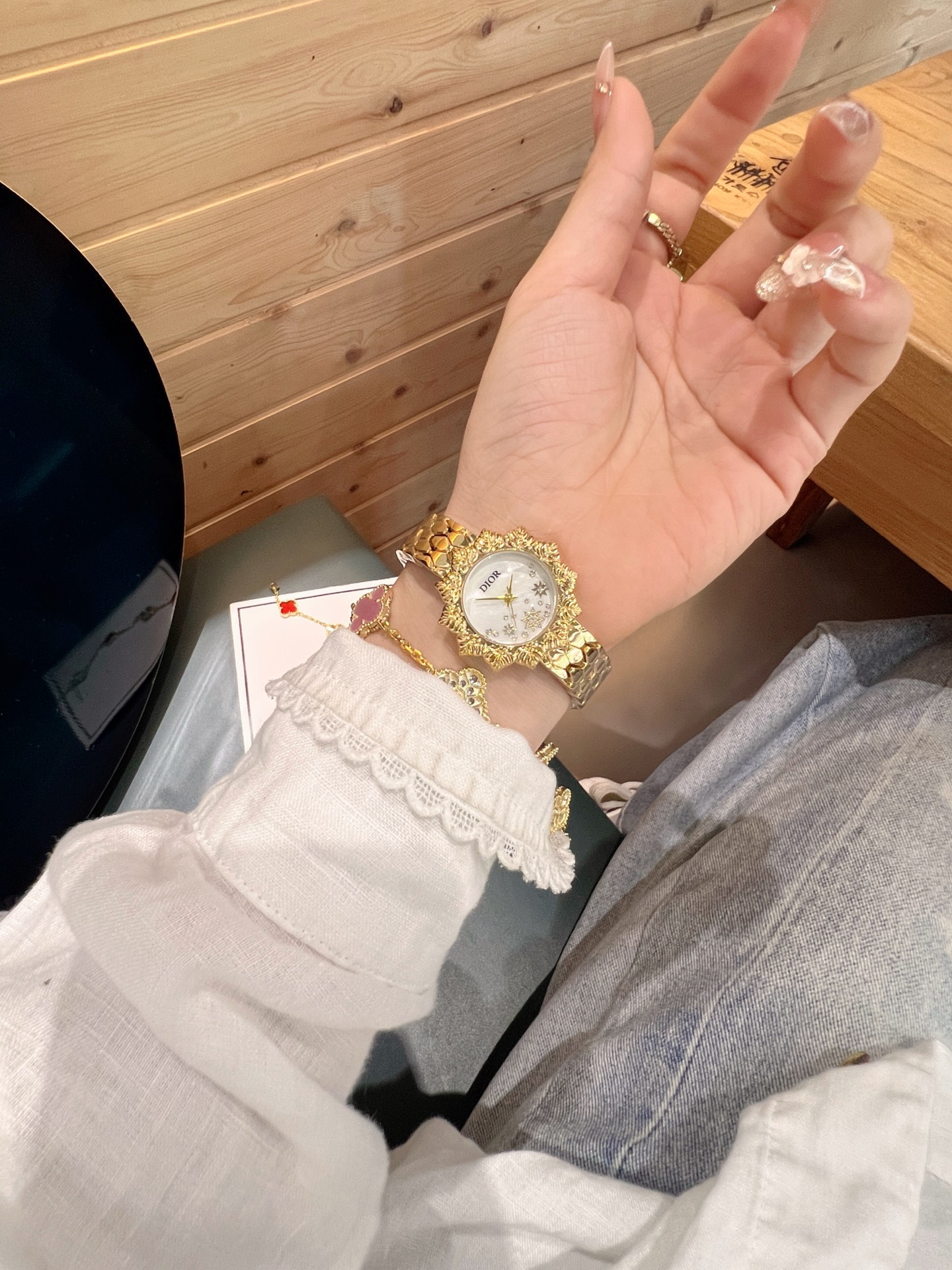 💰50
迪奥 时尚最新款✨🎀简约时尚时装表💍精美名