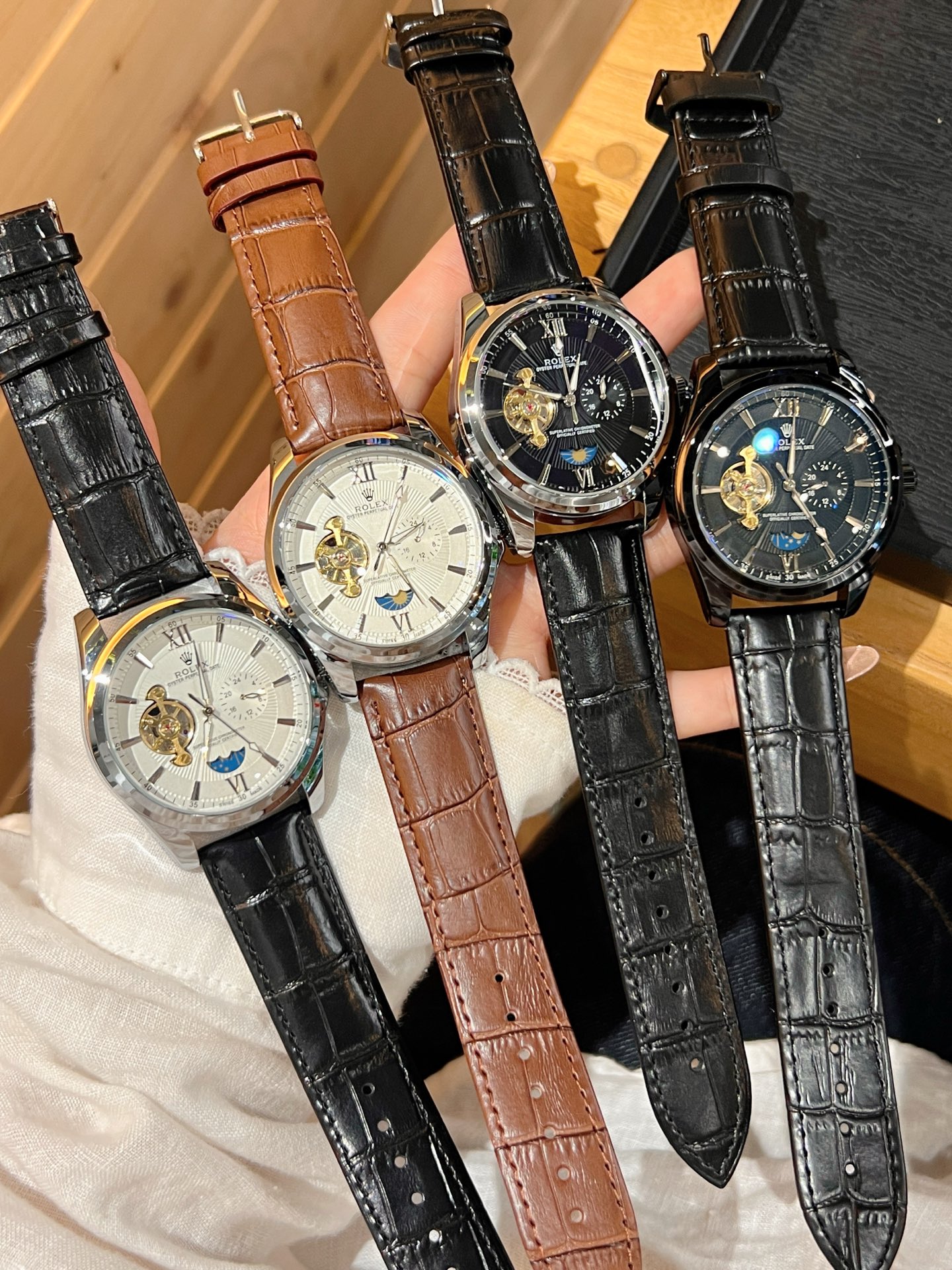 💰白110，金120
欧米加-OMEGA 九飞轮全自动