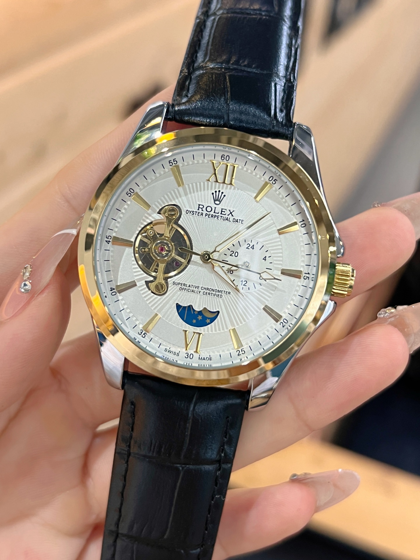 💰白110，金120
欧米加-OMEGA 九飞轮全自动