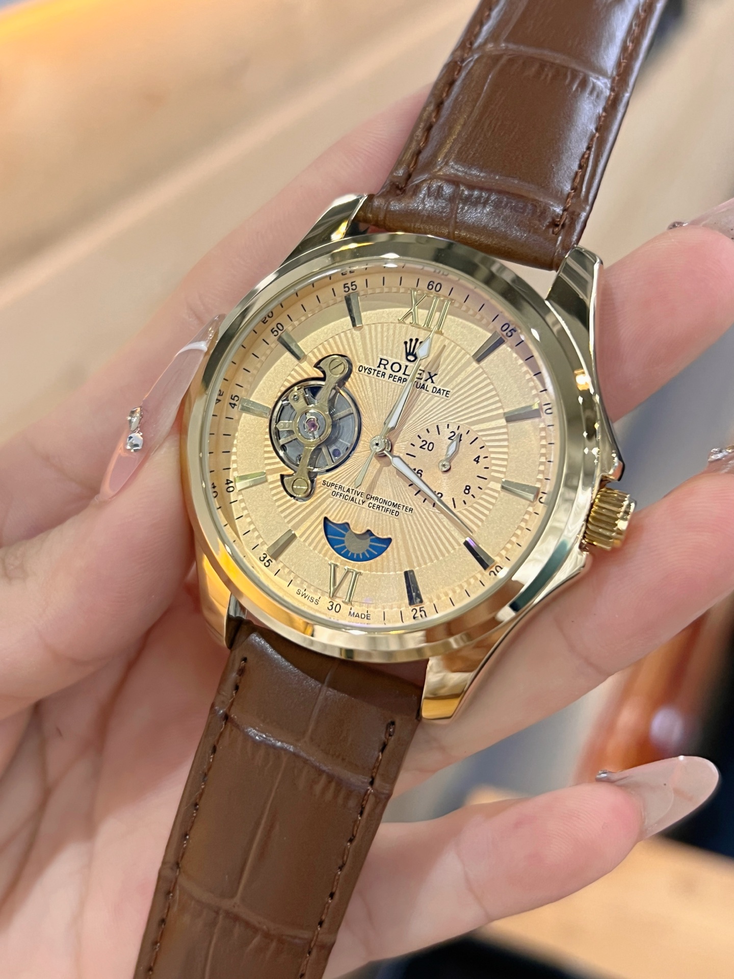 💰白110，金120
欧米加-OMEGA 九飞轮全自动