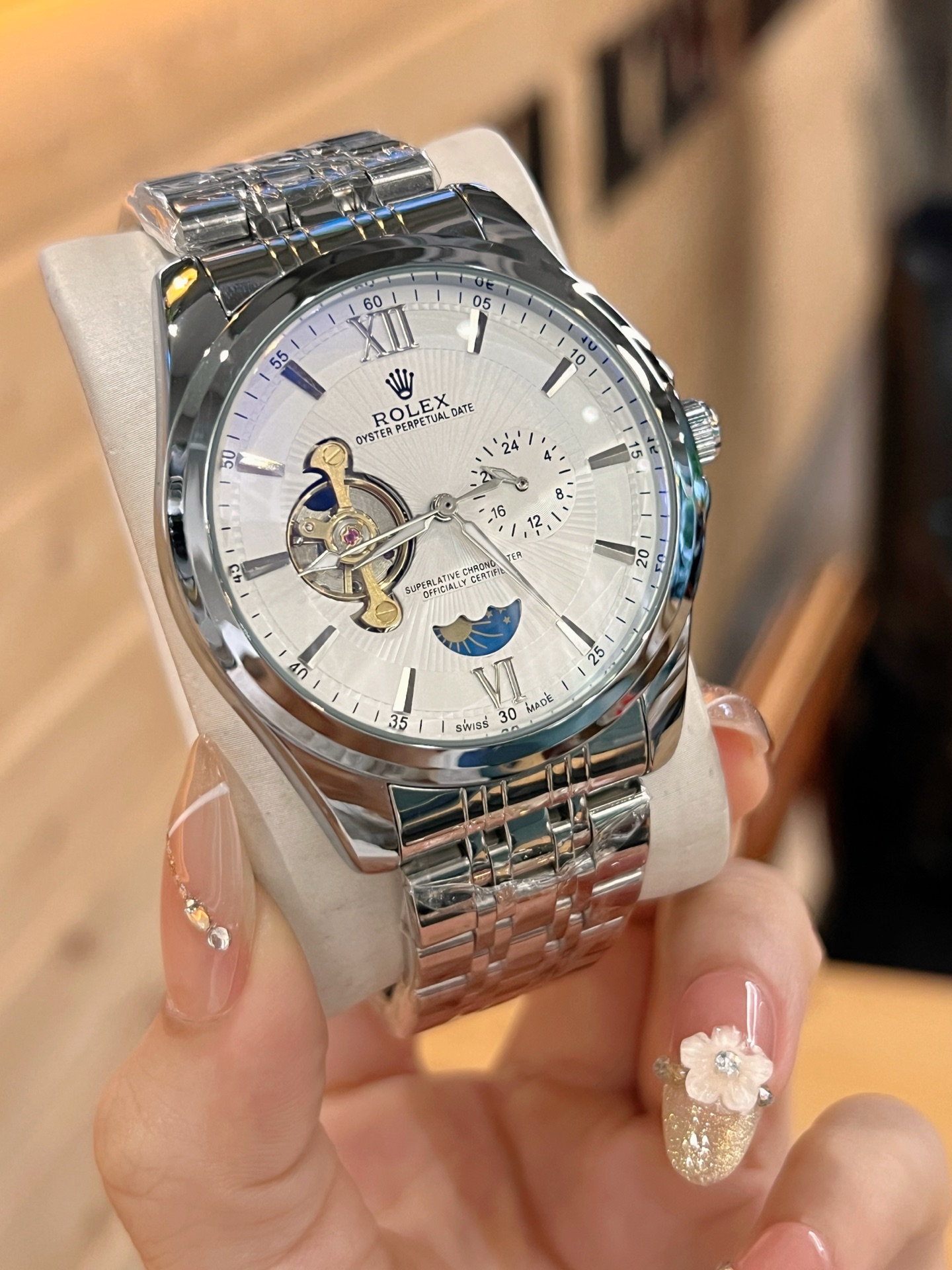 💰白125，金130
欧米加-OMEGA 九飞轮全自动