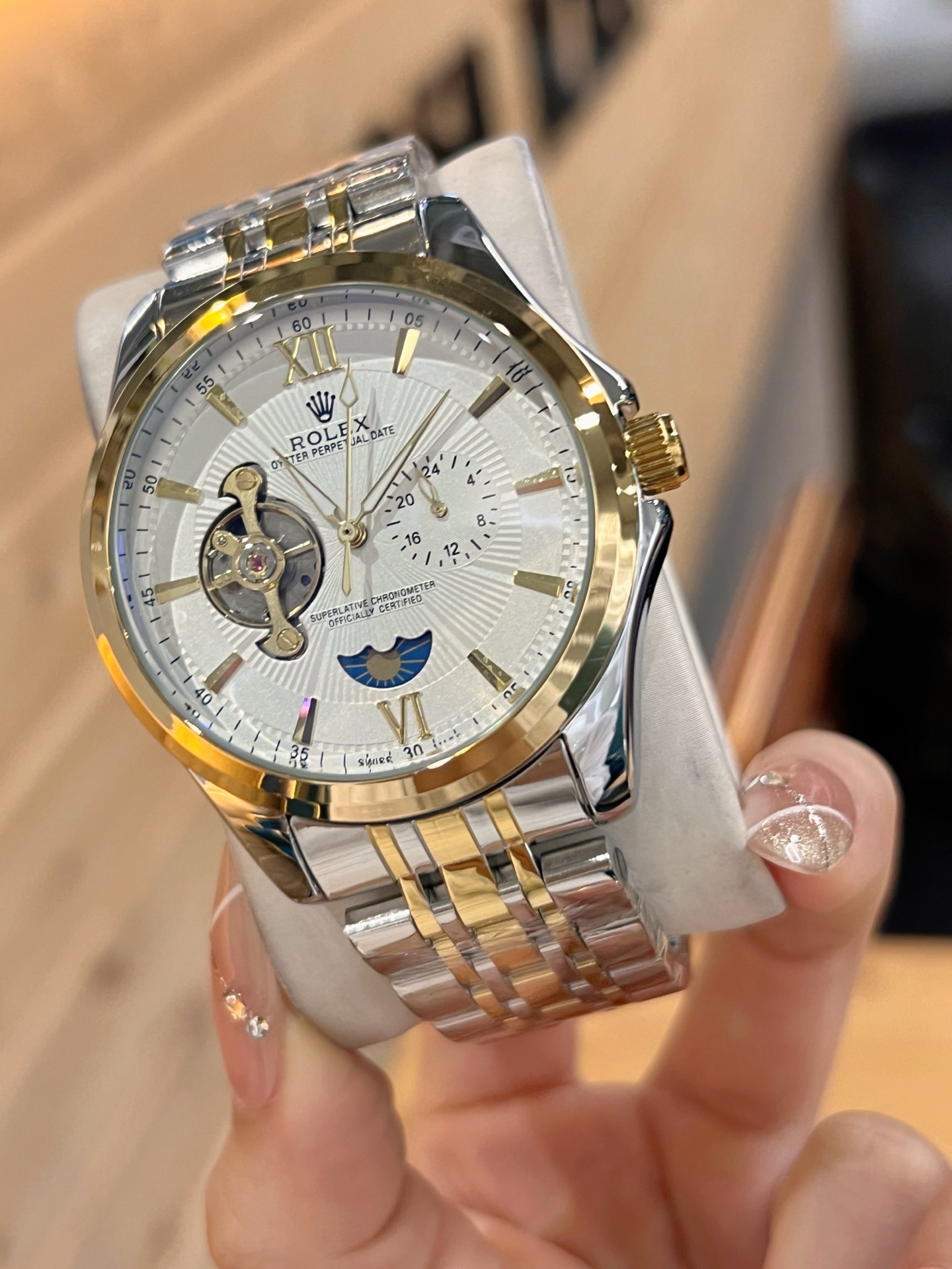 💰白125，金130
欧米加-OMEGA 九飞轮全自动