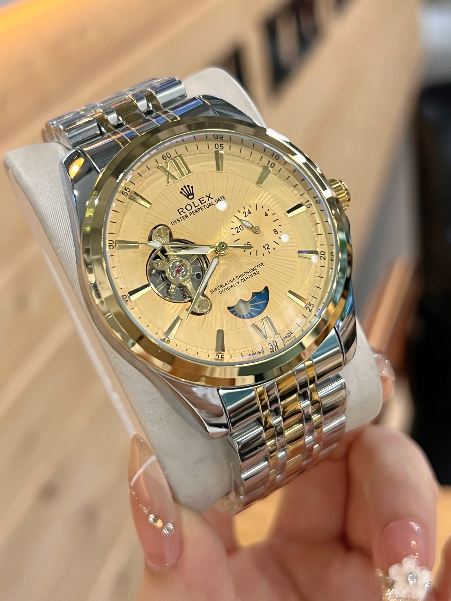 💰白125，金130
欧米加-OMEGA 九飞轮全自动