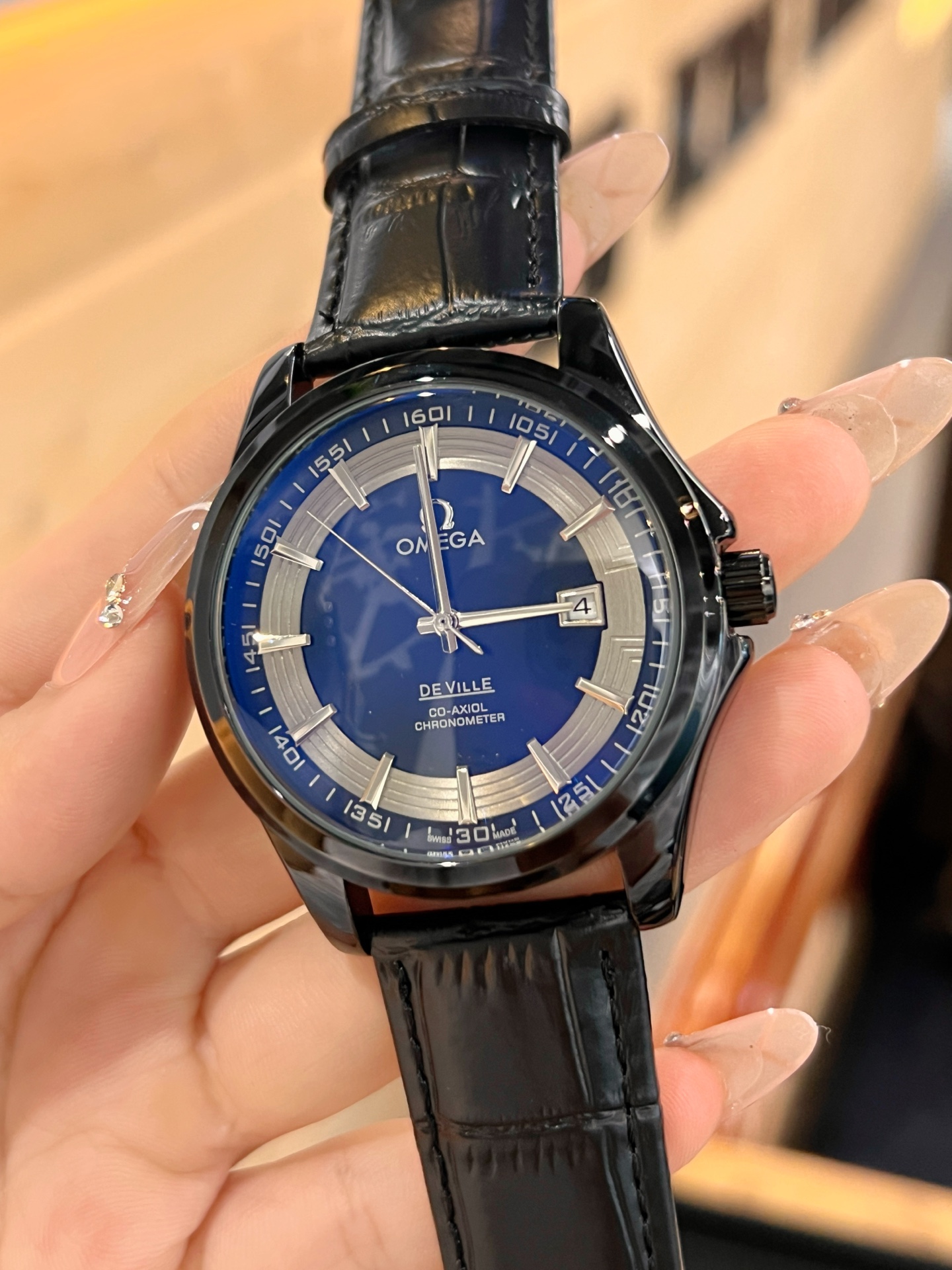 💰100
欧米加新款🔥🔥欧米加经典爆款男士机械腕表