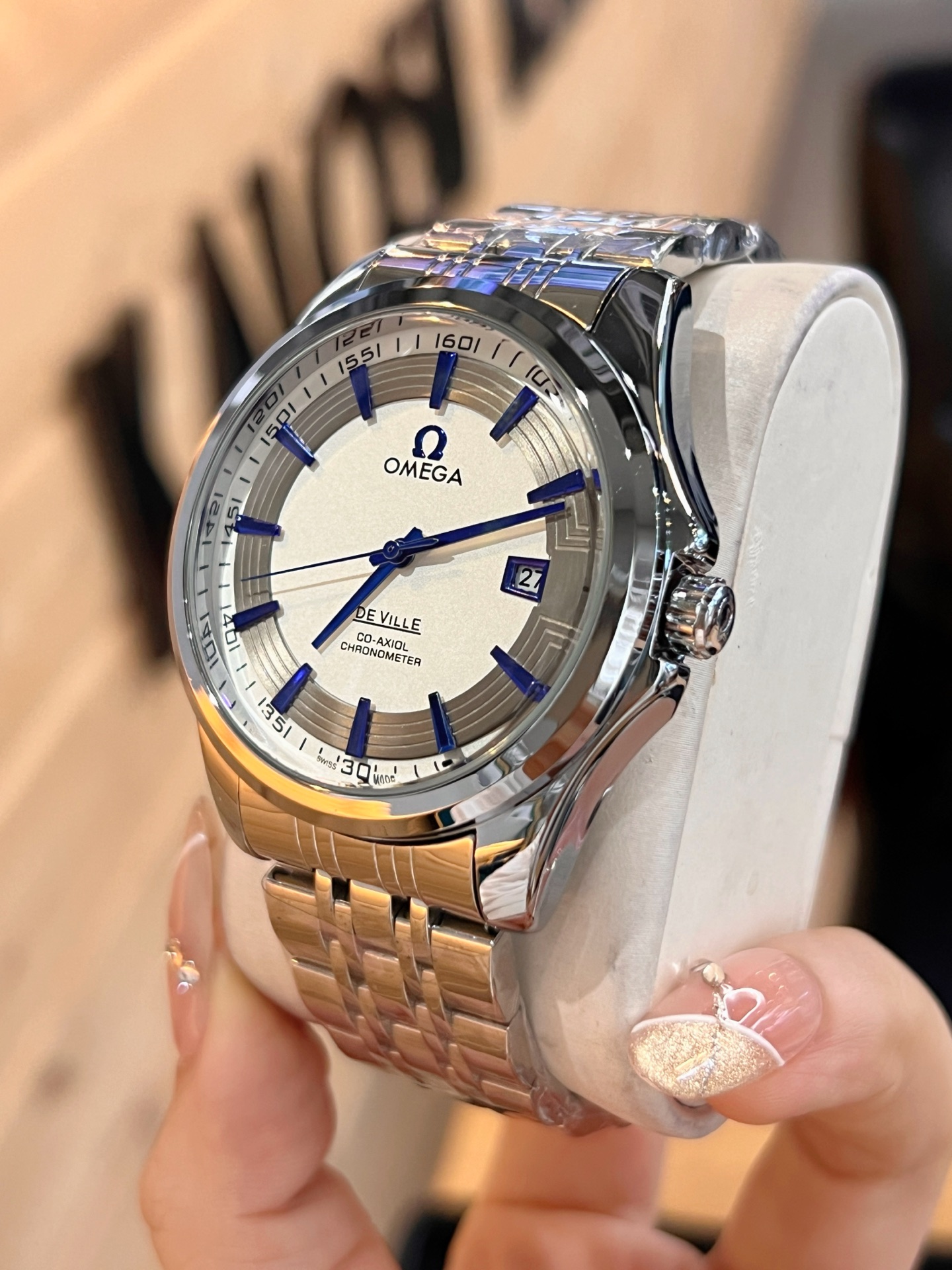 💰110
欧米加新款🔥🔥欧米加经典爆款男士机械腕表