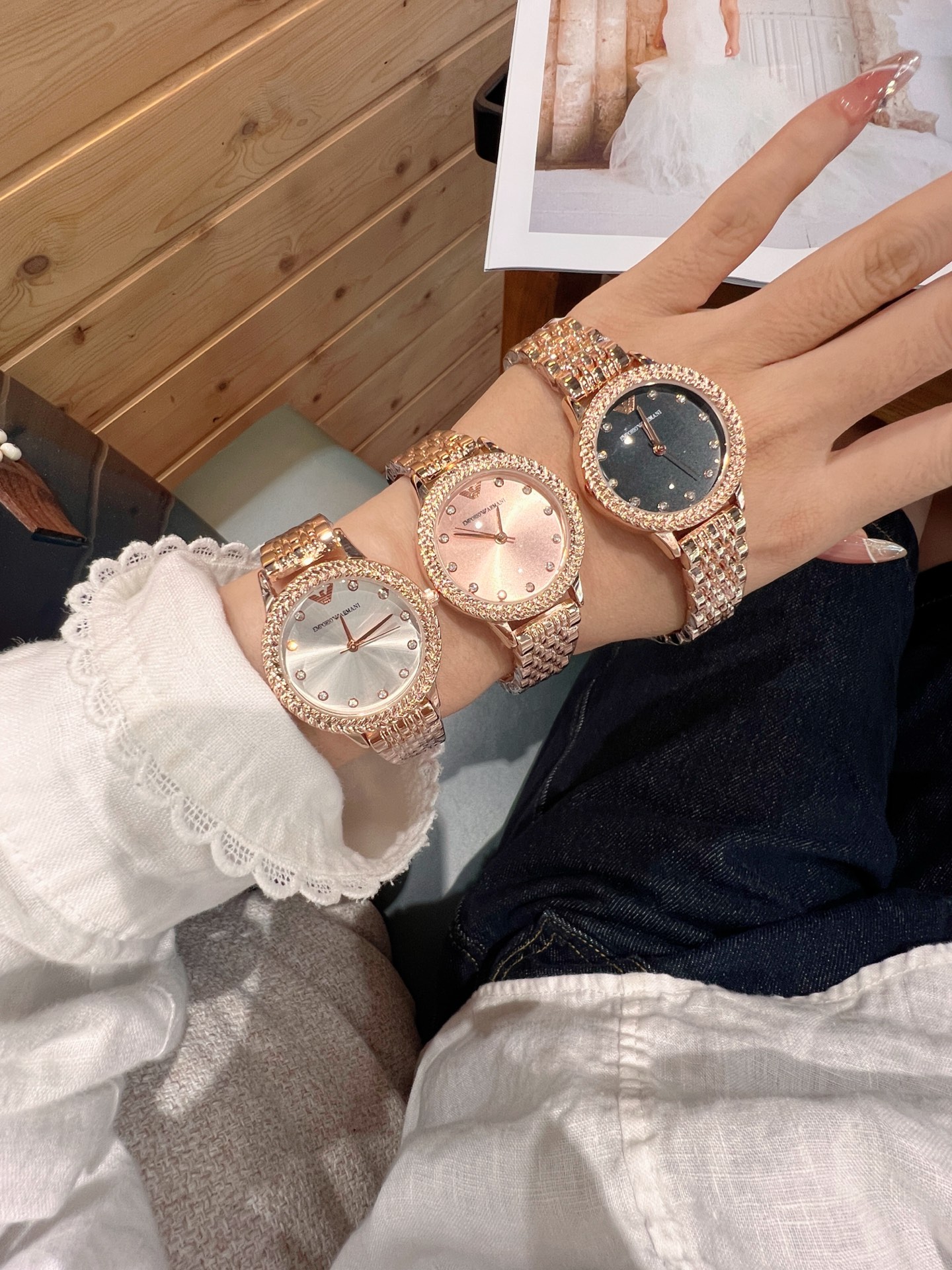 💰50
阿玛尼 时尚最新款✨🎀简约时尚时装表💍精美