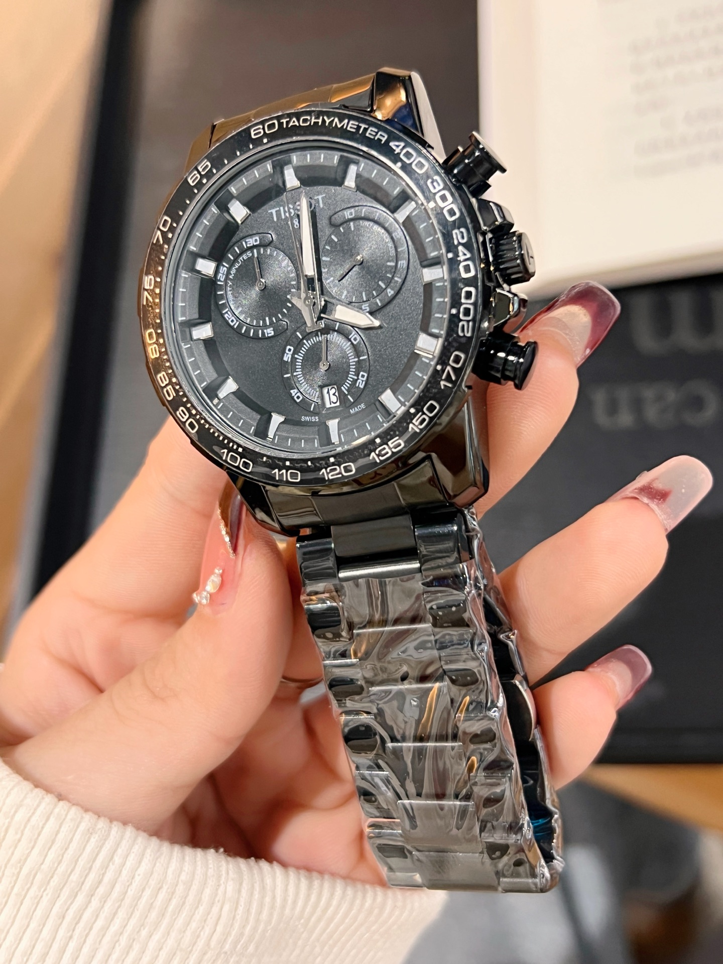 天梭六針手表 - 型男の必須アイテム