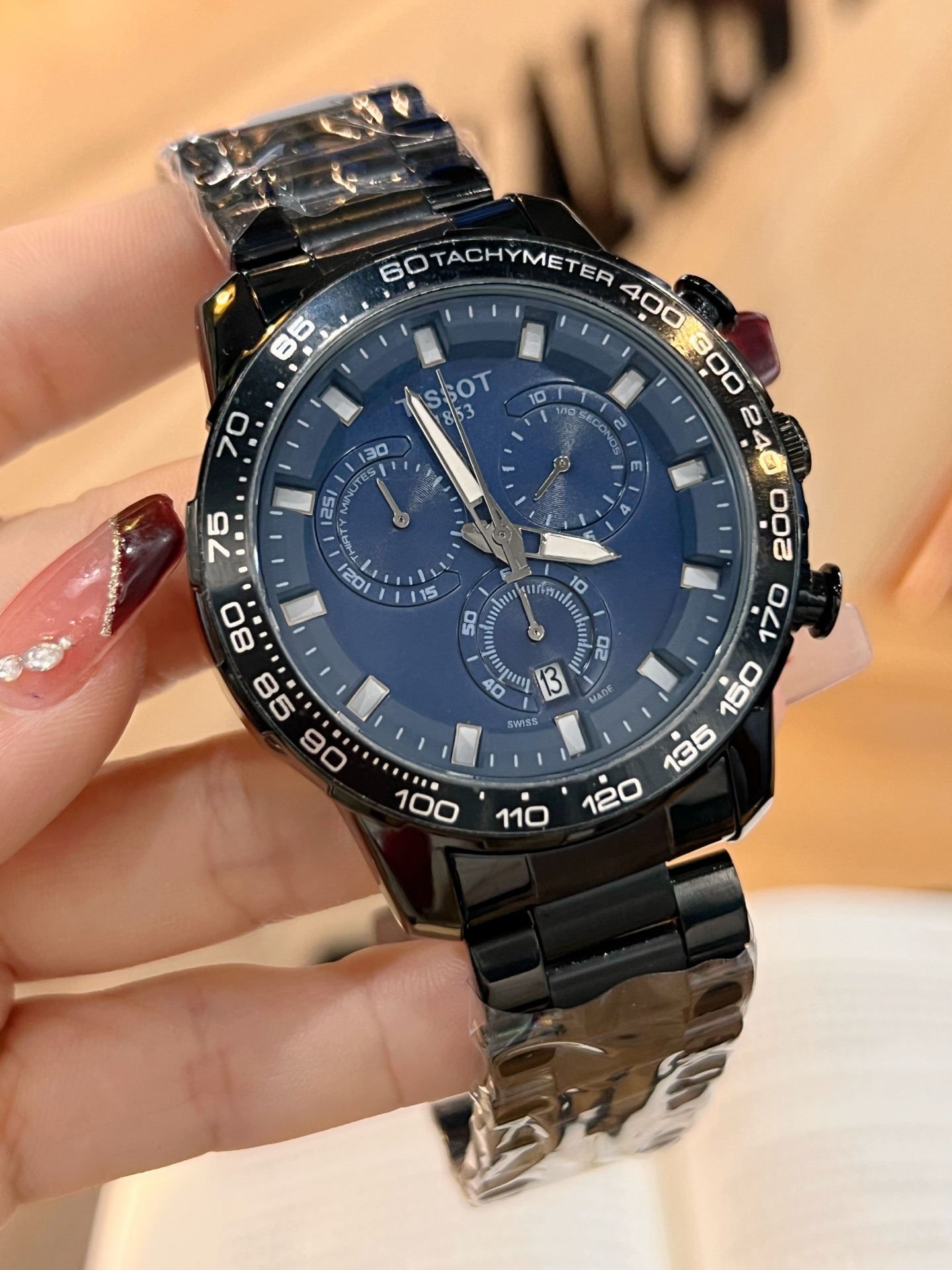 天梭六針手表 - 型男の必須アイテム