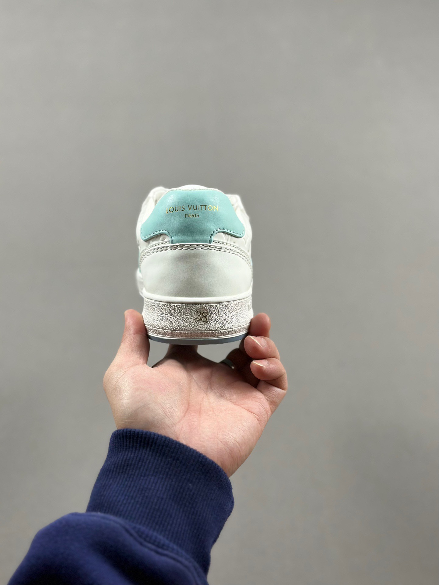360 驴牌LV新款24ss 航海刺绣运动鞋LV Confetti系列黑白配色