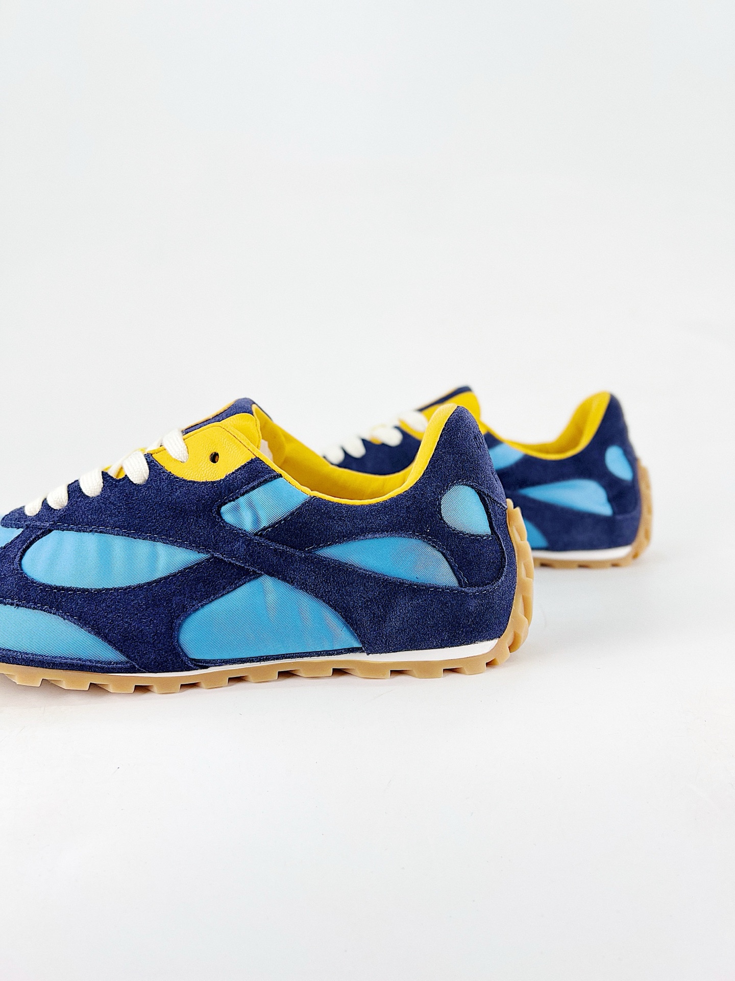 宝缇嘉/葆蝶家-Bottega Veneta Orbit Lace-up Runner BV葆蝶家时尚休闲王一博同款老爹鞋运动鞋