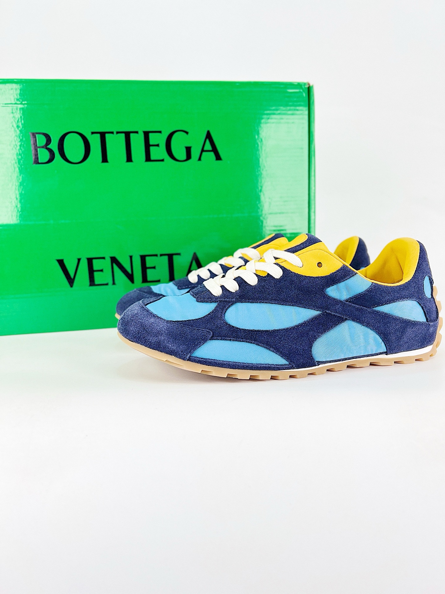 宝缇嘉/葆蝶家-Bottega Veneta Orbit Lace-up Runner BV葆蝶家时尚休闲王一博同款老爹鞋运动鞋