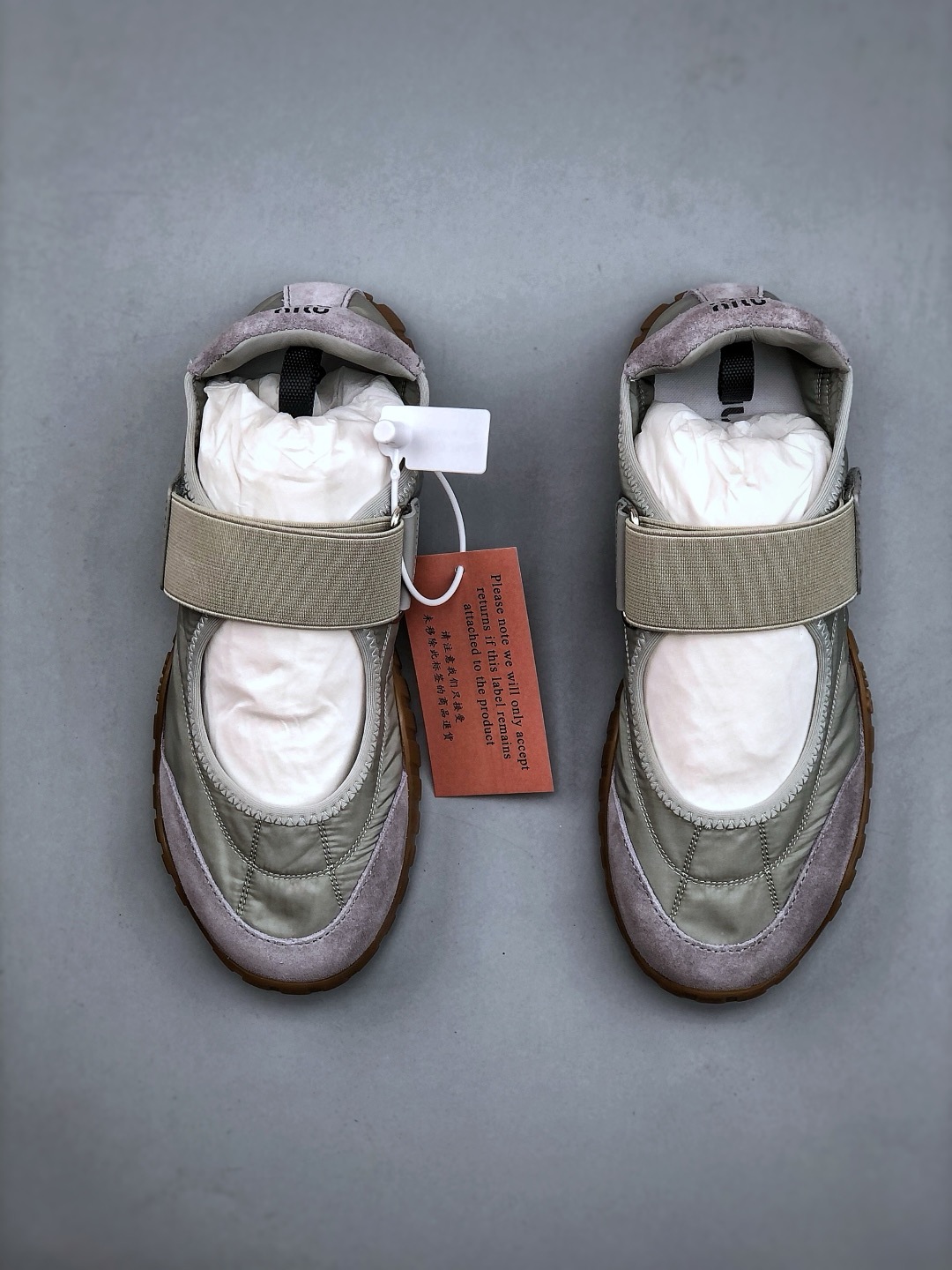 MIU MIU 韩系欧若拉百搭 运动甜妹风 厚底 玛丽珍鞋 2.5CM 女 魔术贴复古时尚百搭厚底软底舒适 MIU MIU 韩系欧若拉百搭 运动甜妹风 厚底 玛丽珍鞋 2.5CM 女 魔术贴复古时尚百搭厚底软底舒适